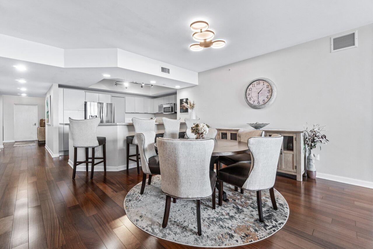 MARINA GRANDE RIVIERA BEACH CONDO - Residential