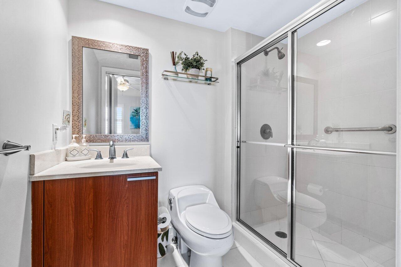 MARINA GRANDE RIVIERA BEACH CONDO - Residential