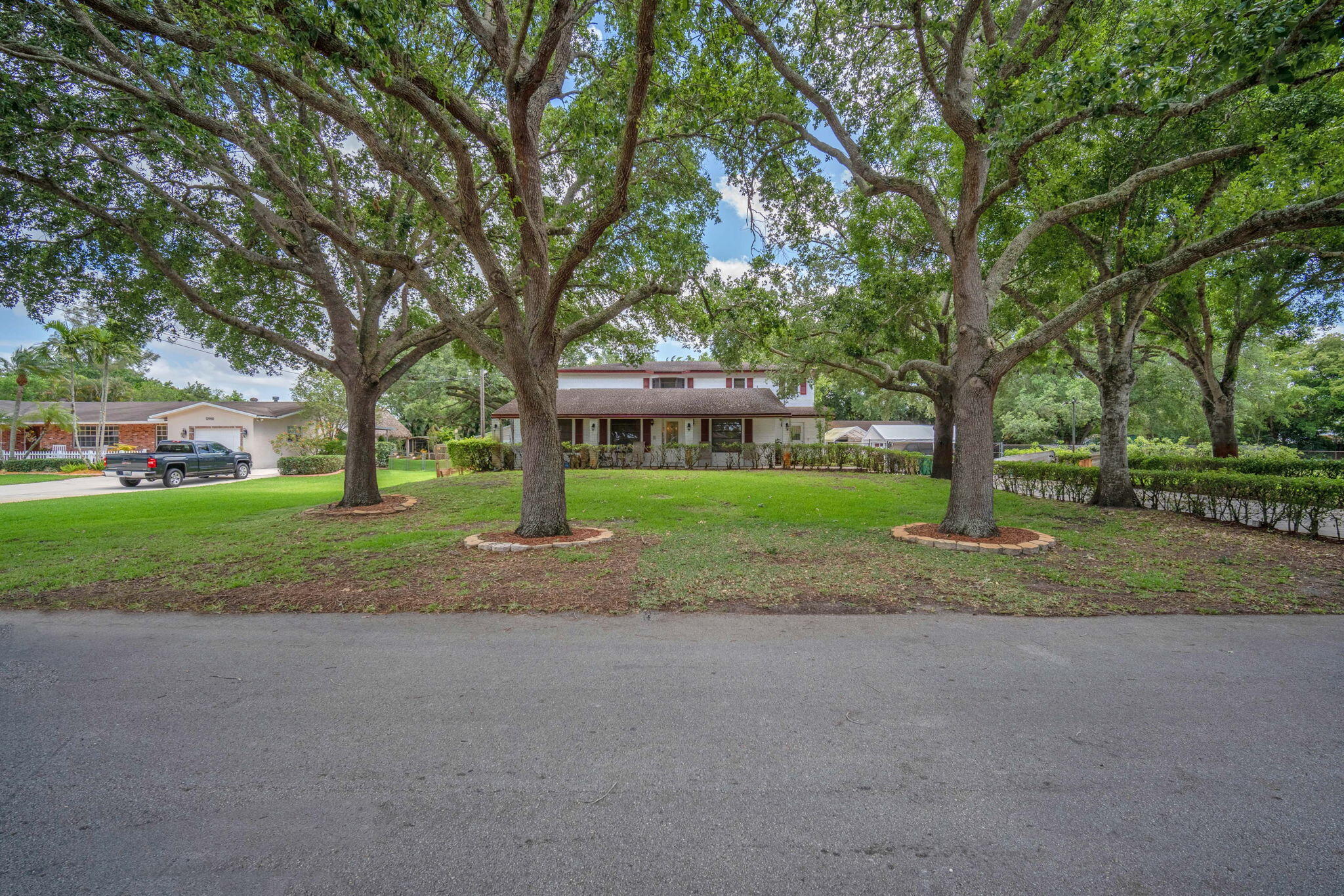 SUNNYLANE FARMS - Residential