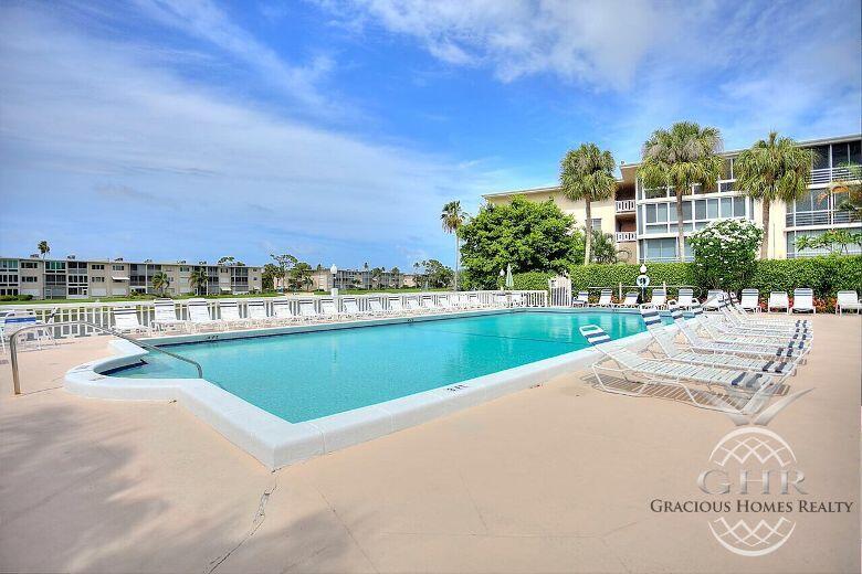 LAKE CLARKE GARDENS CONDO 10 - Residential