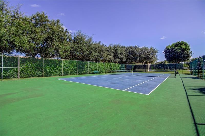 LAKE WINDWOOD CONDO - Residential Lease