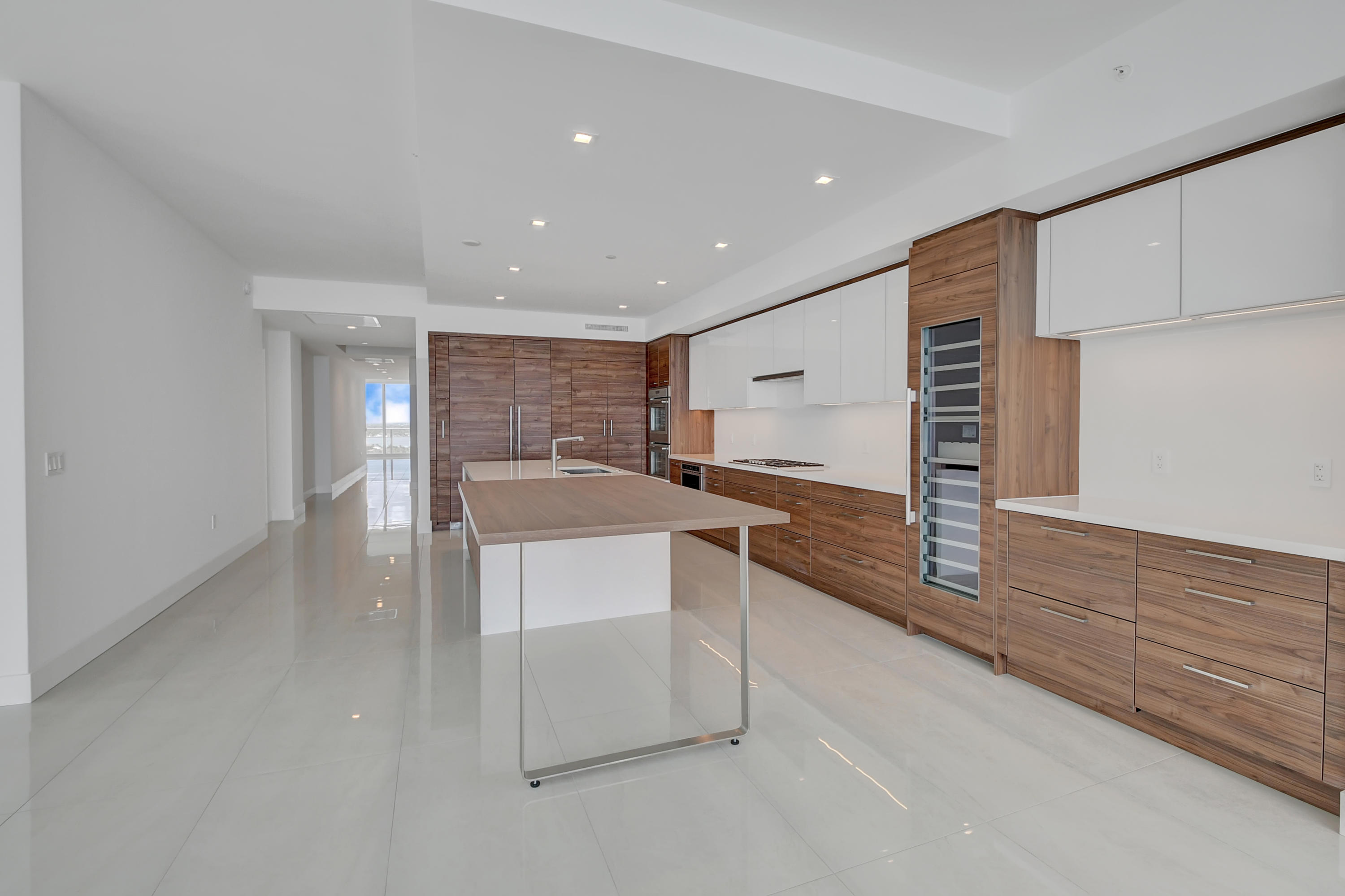 5000 NORTH OCEAN - Residential