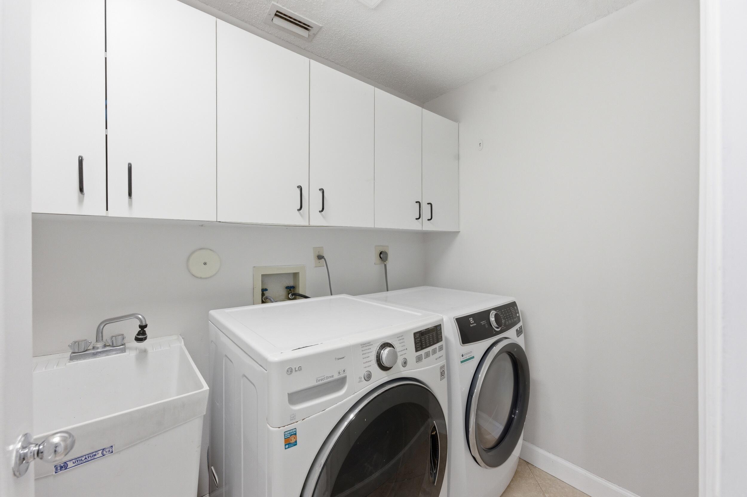NORTH SPRINGS - Residential