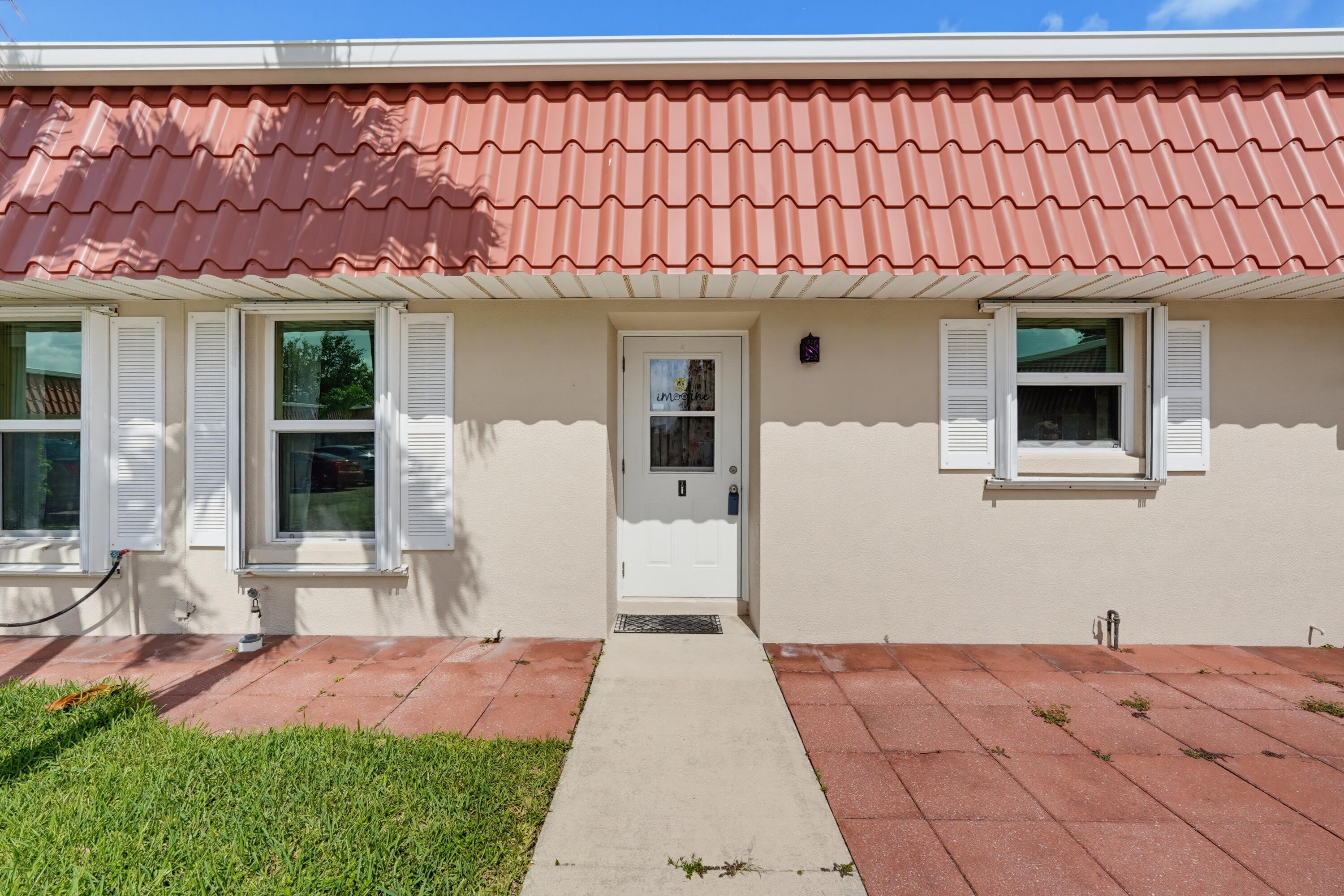 COVERED BRIDGE CONDO - Residential