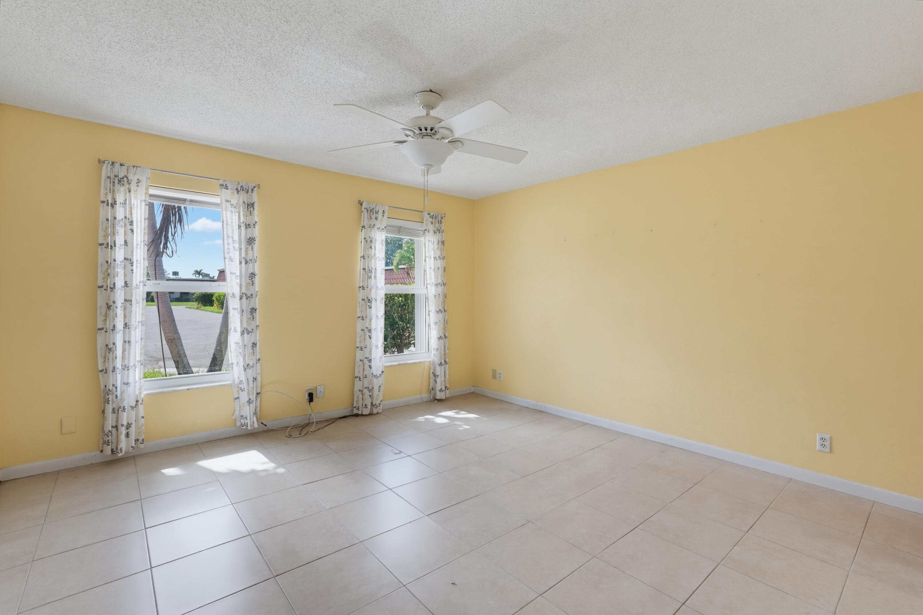 COVERED BRIDGE CONDO - Residential