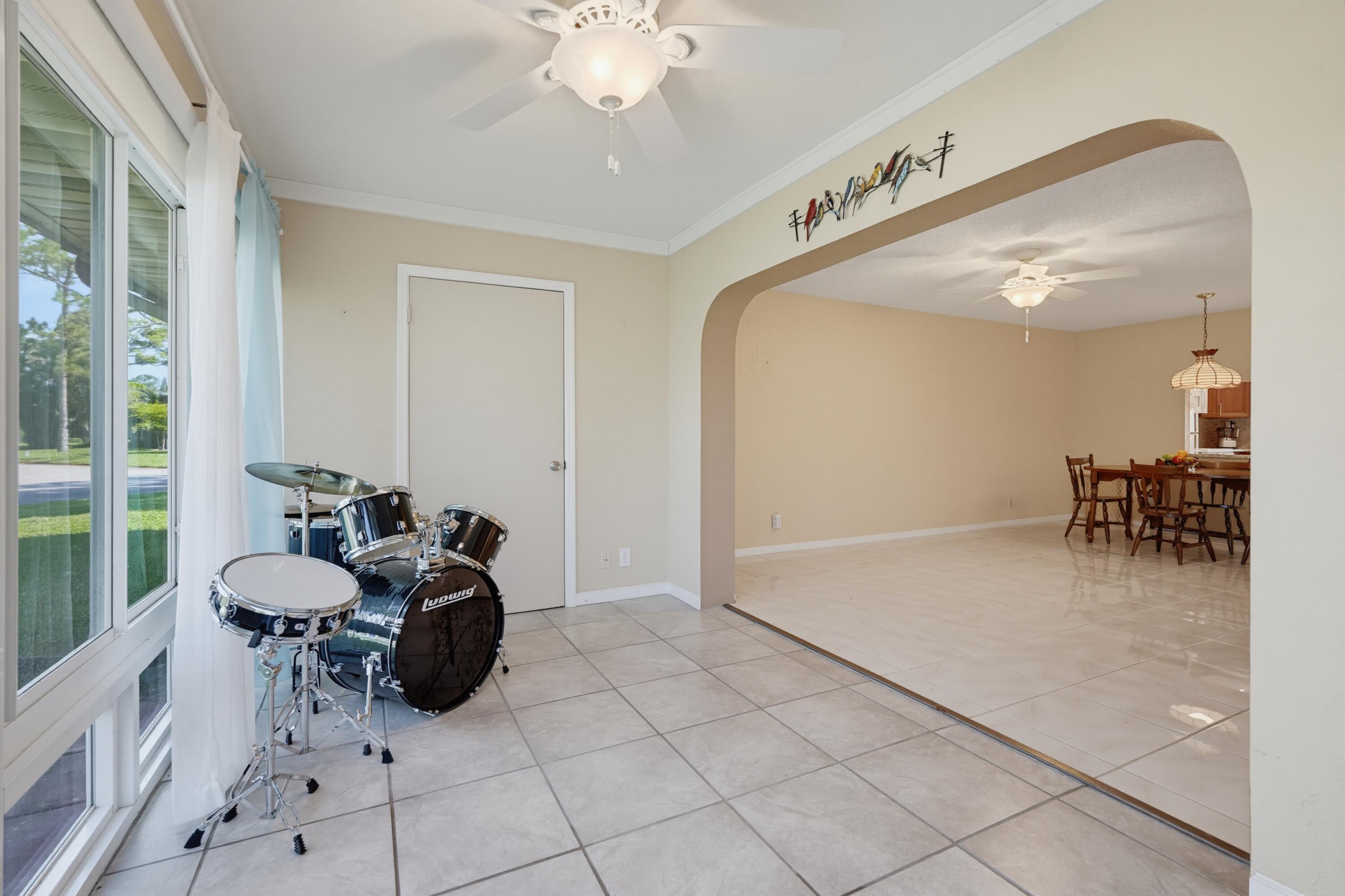 COVERED BRIDGE CONDO - Residential