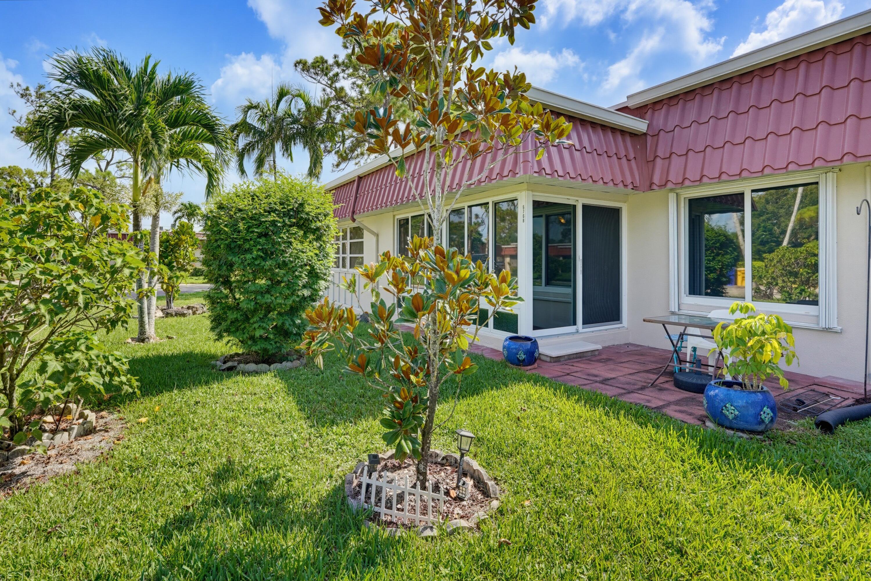 COVERED BRIDGE CONDO - Residential
