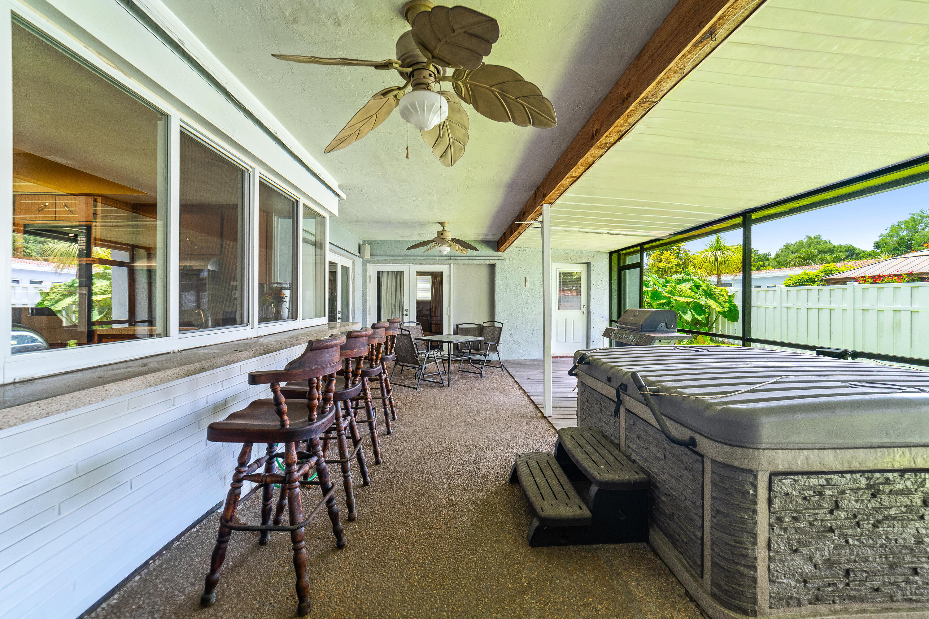 NOB HILL ESTATES 1 SEC - Residential