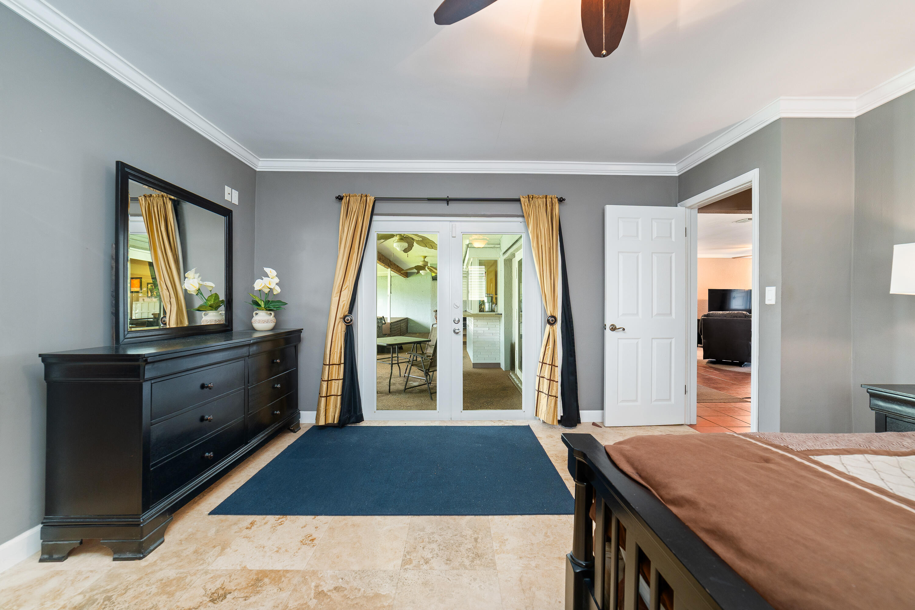 NOB HILL ESTATES 1 SEC - Residential