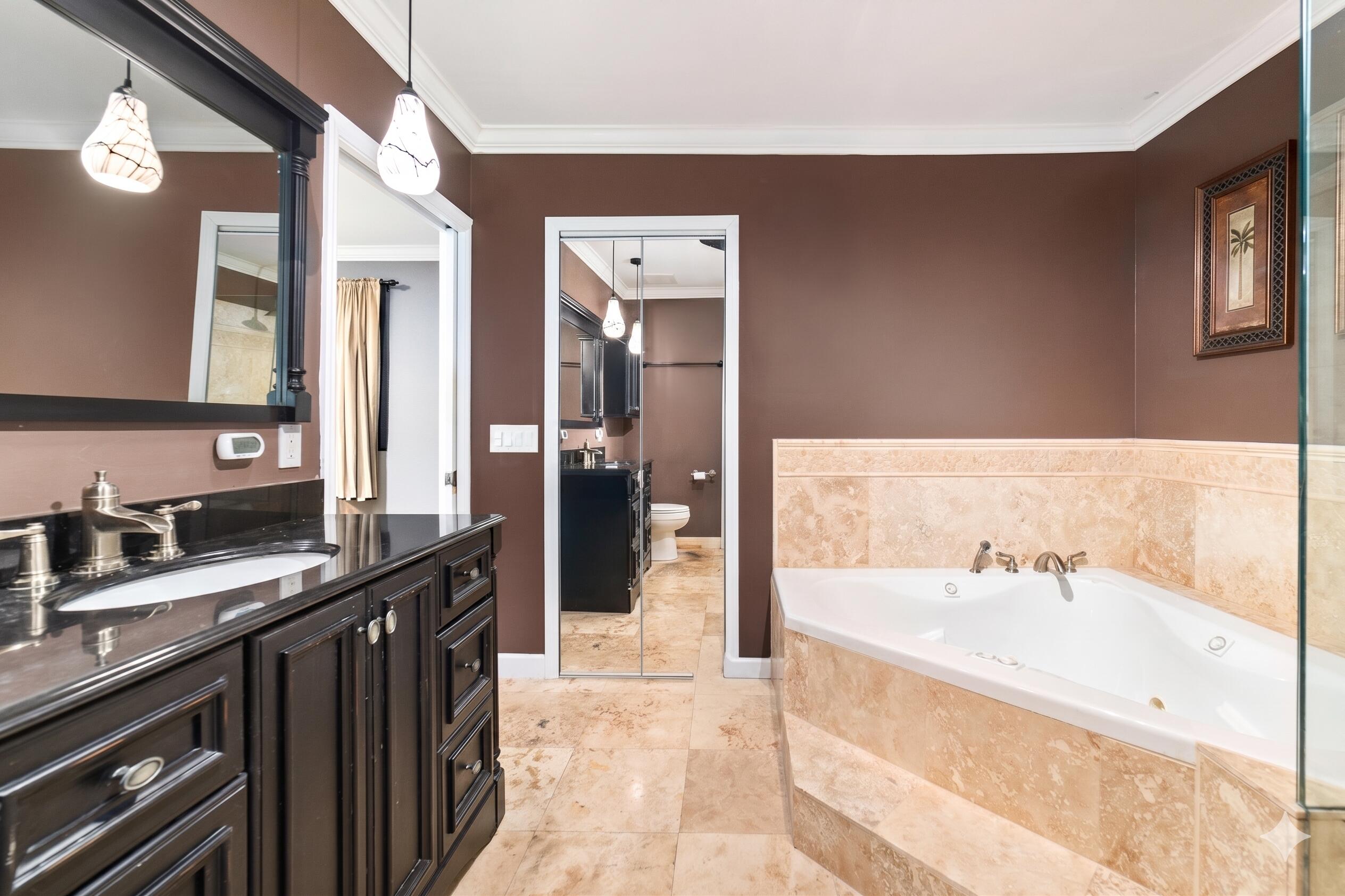 NOB HILL ESTATES 1 SEC - Residential