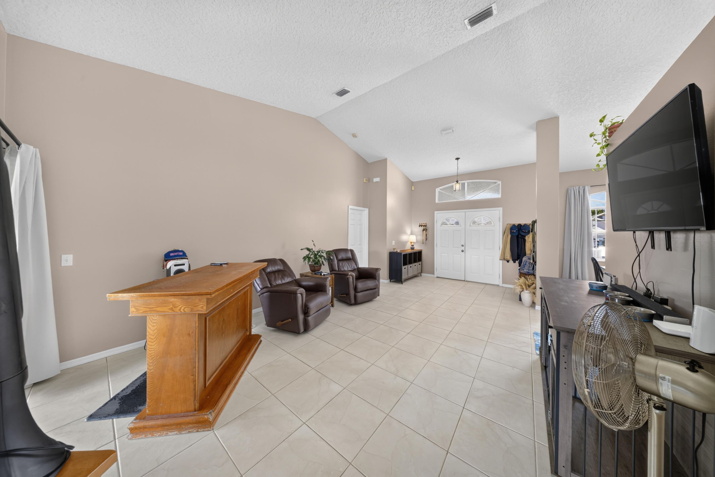 PORT ST LUCIE SECTION 4 - Residential
