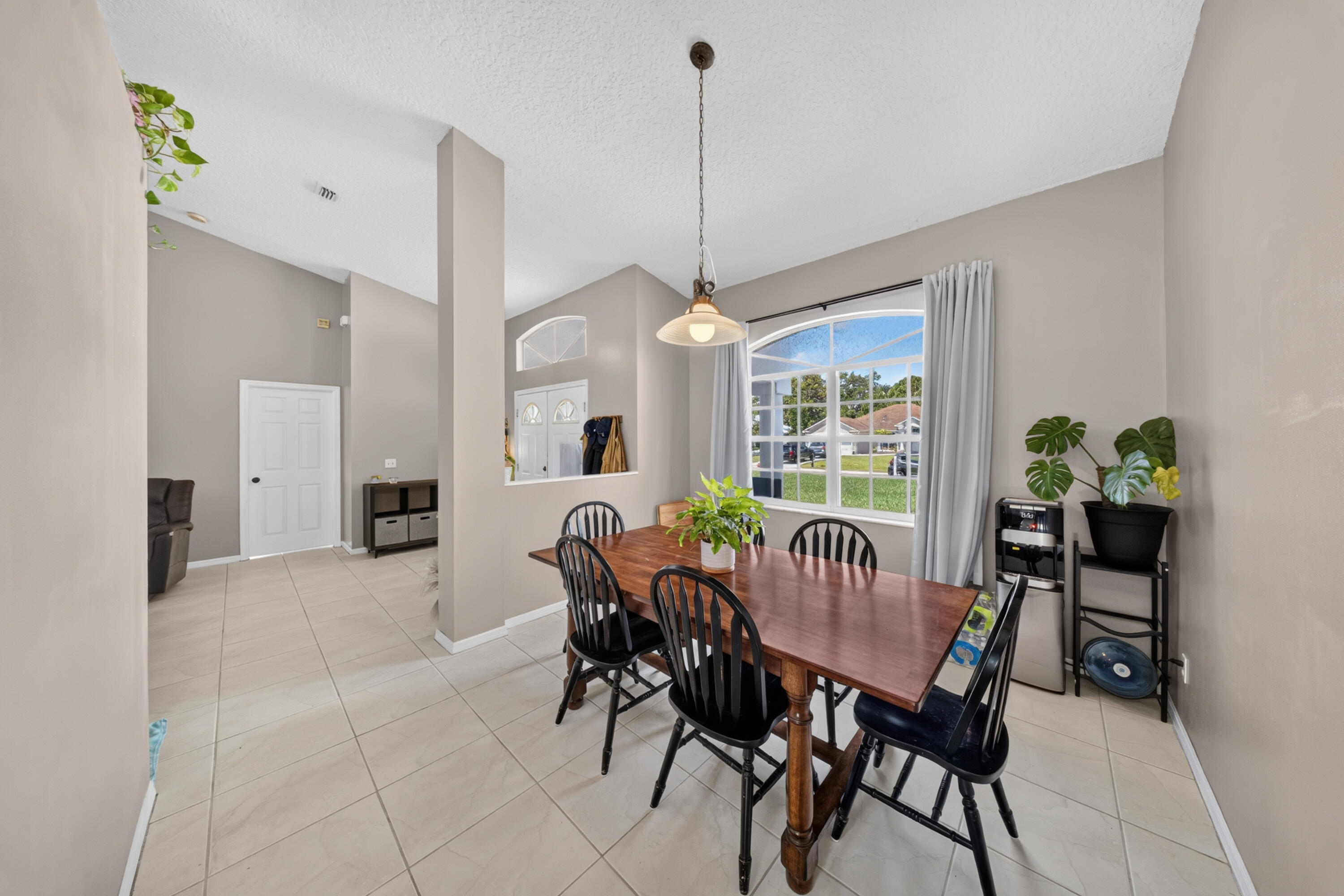 PORT ST LUCIE SECTION 4 - Residential