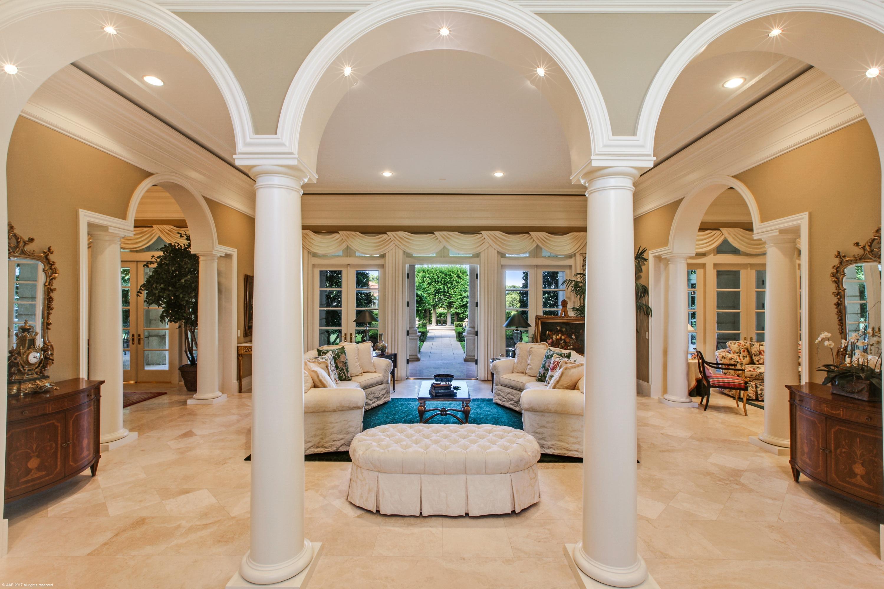 BRIDLE PATH OF PB POLO & COUNTRY CLUB - Residential