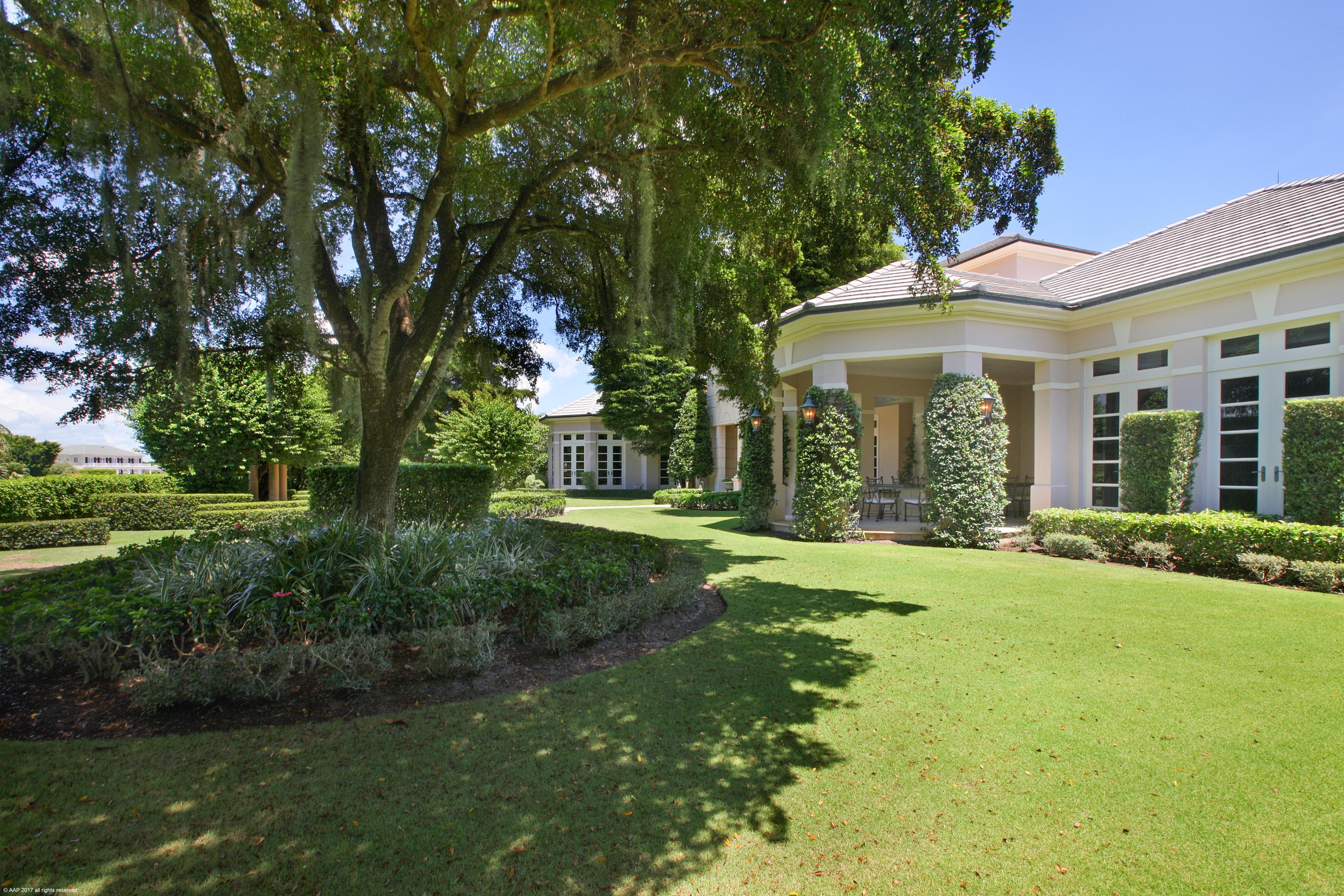 BRIDLE PATH OF PB POLO & COUNTRY CLUB - Residential