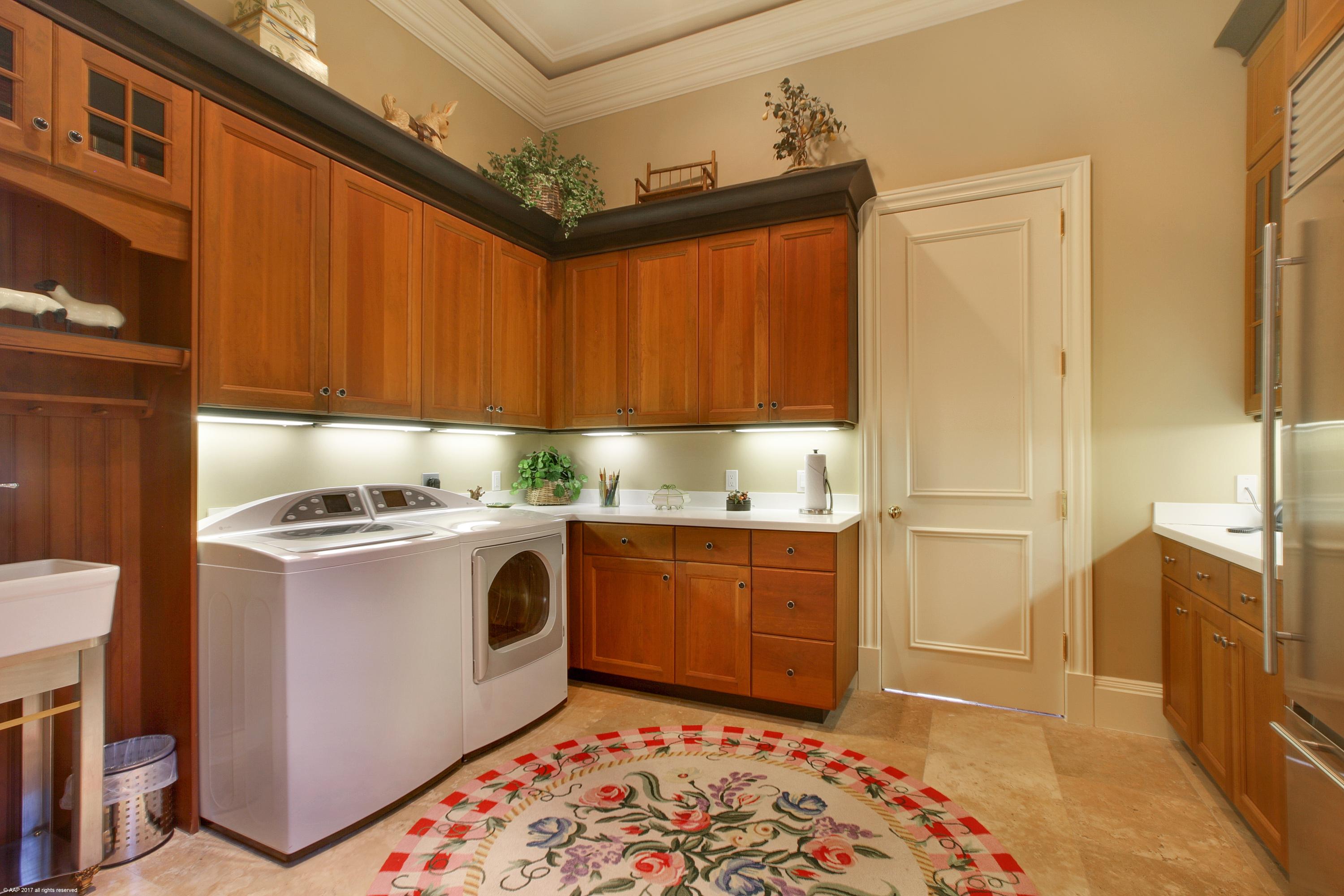 BRIDLE PATH OF PB POLO & COUNTRY CLUB - Residential