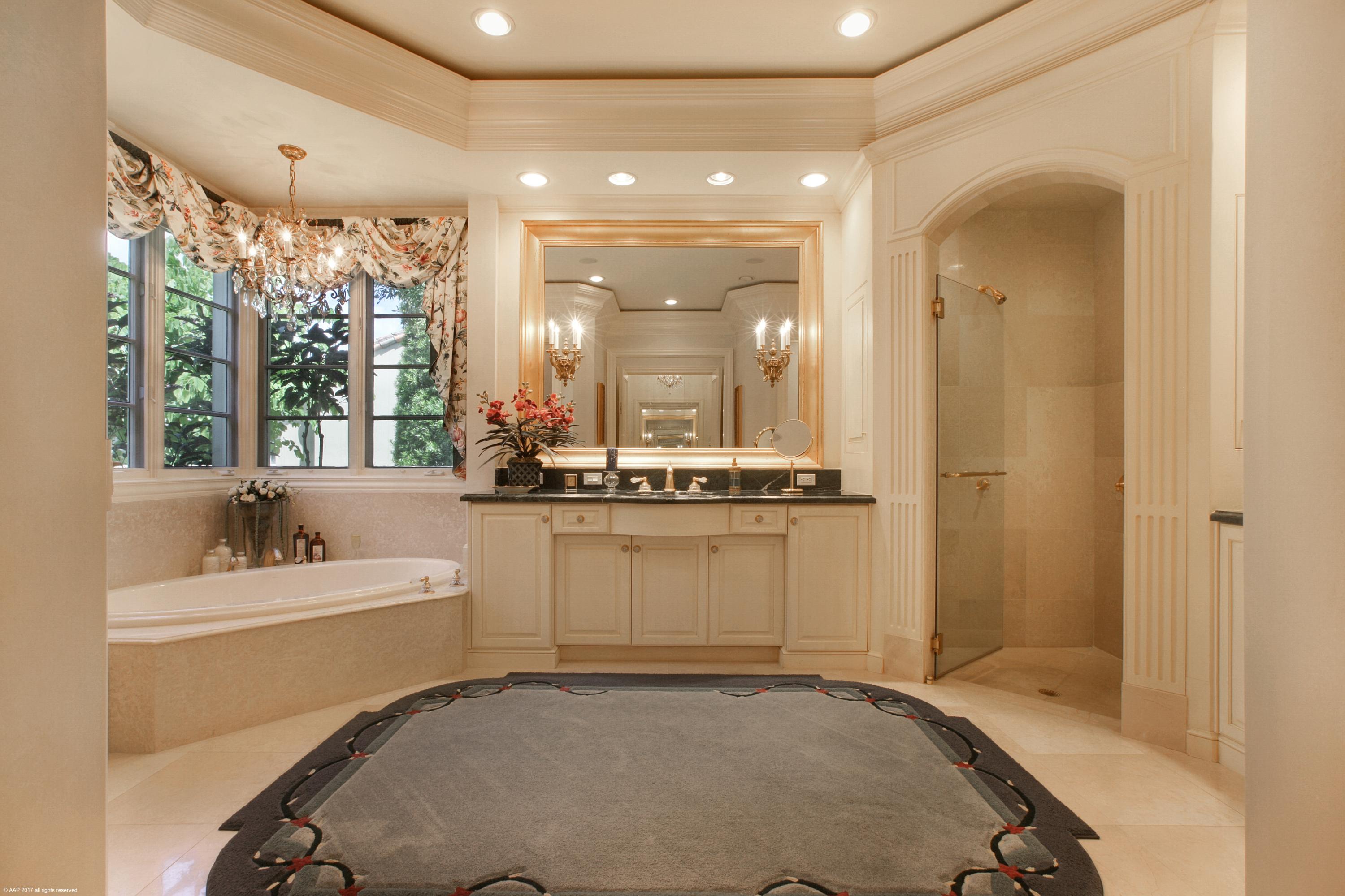 BRIDLE PATH OF PB POLO & COUNTRY CLUB - Residential