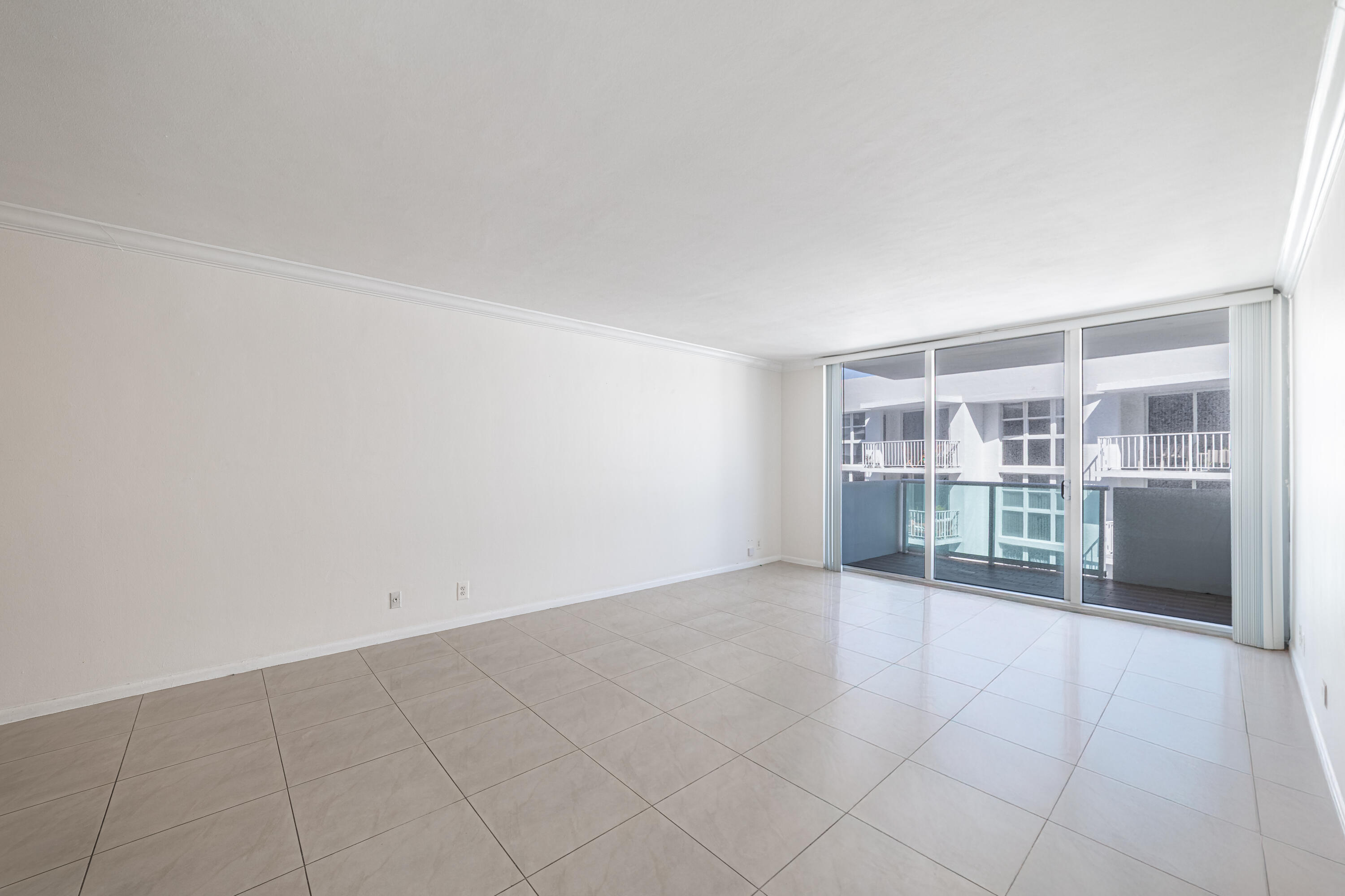 MIRADOR 1200 CONDO - Residential