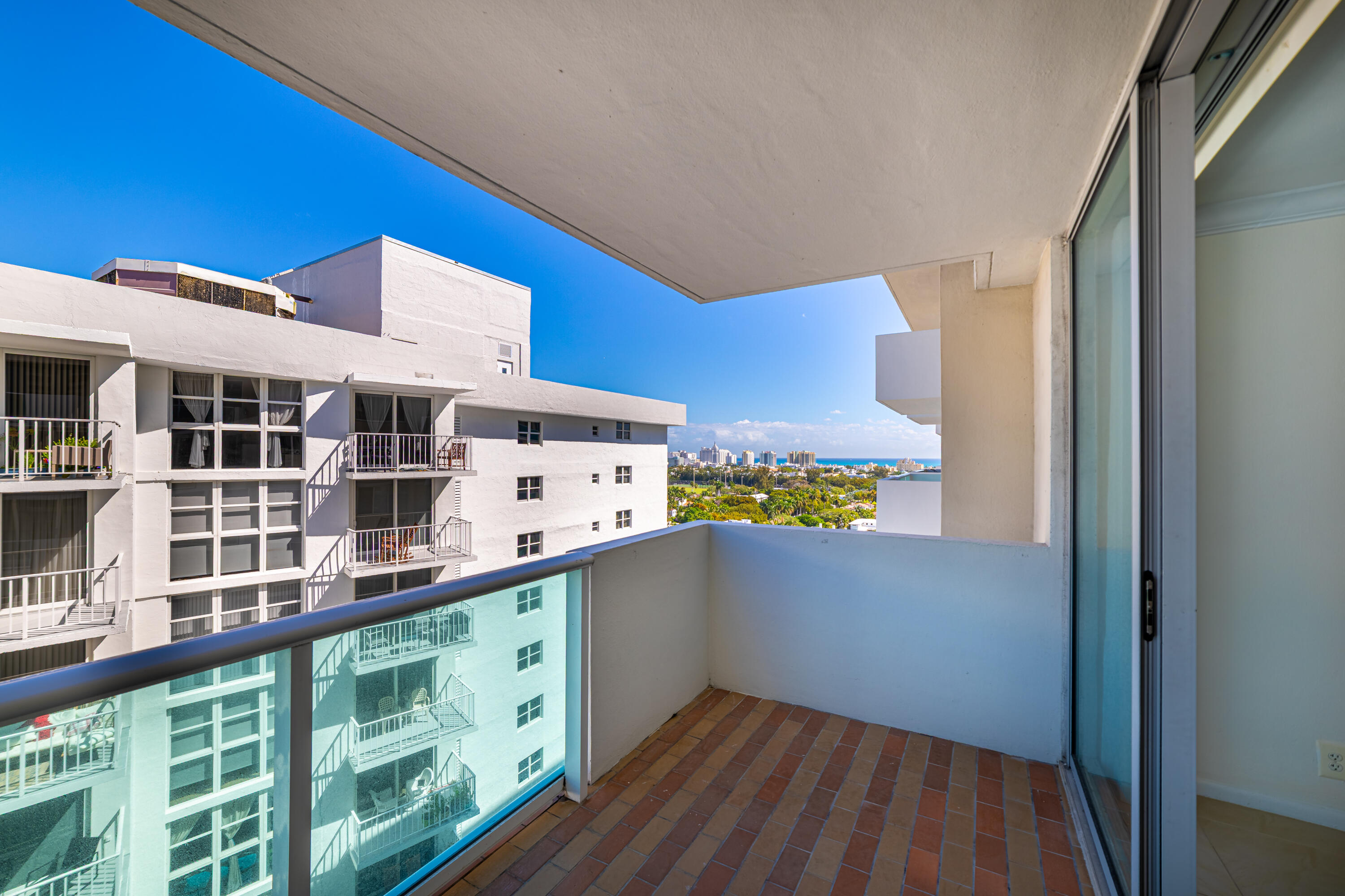 MIRADOR 1200 CONDO - Residential