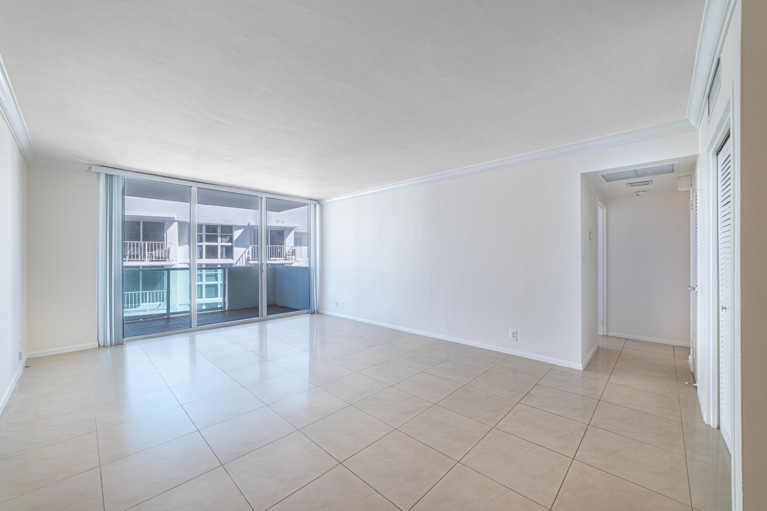 MIRADOR 1200 CONDO - Residential