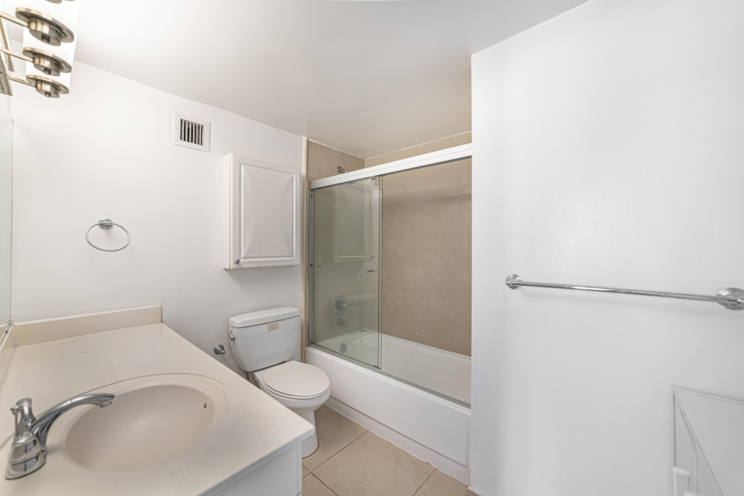 MIRADOR 1200 CONDO - Residential