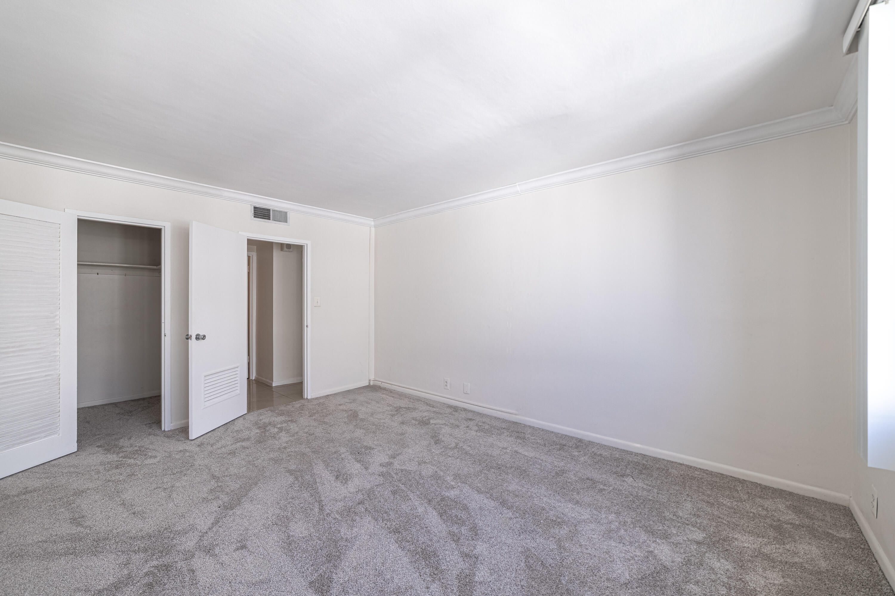 MIRADOR 1200 CONDO - Residential