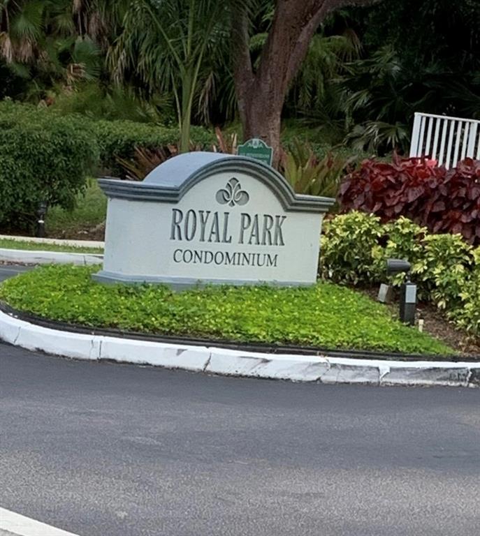 Desirable first floor 2 bedroom, 2 bathroom apartment ready to make your own in Royal Park. A hidden gem surrounded by canals with 24/7 manned security. This community has 3 heated pools, exercise rooms, saunas, steam rooms, car wash area, bbq areas, clubhouse and laundry on ground floor in each building. Community is also close to 3 parks, including a dog park! 2 pets per unit are permitted with no weight restrictions. No leasing first 2 years. On site management, plentiful guest parking. Close to major roadways, shopping, nightlife, Wilton Manors, Oakland Park downtown and the beaches. 40 year inspection completed 2016. See https://royalparkcondos.com for more information.Low maintenance fee includes basic cable, water, landscaping, security, trash removal including a bulk trash area.