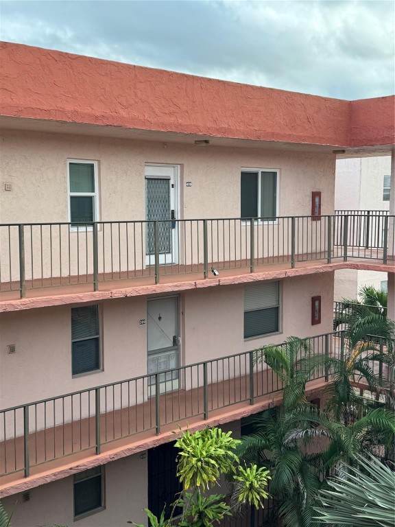 Somerset Condo - Residential