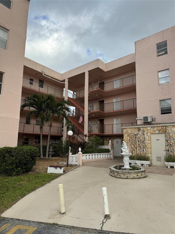 Somerset Condo - Residential