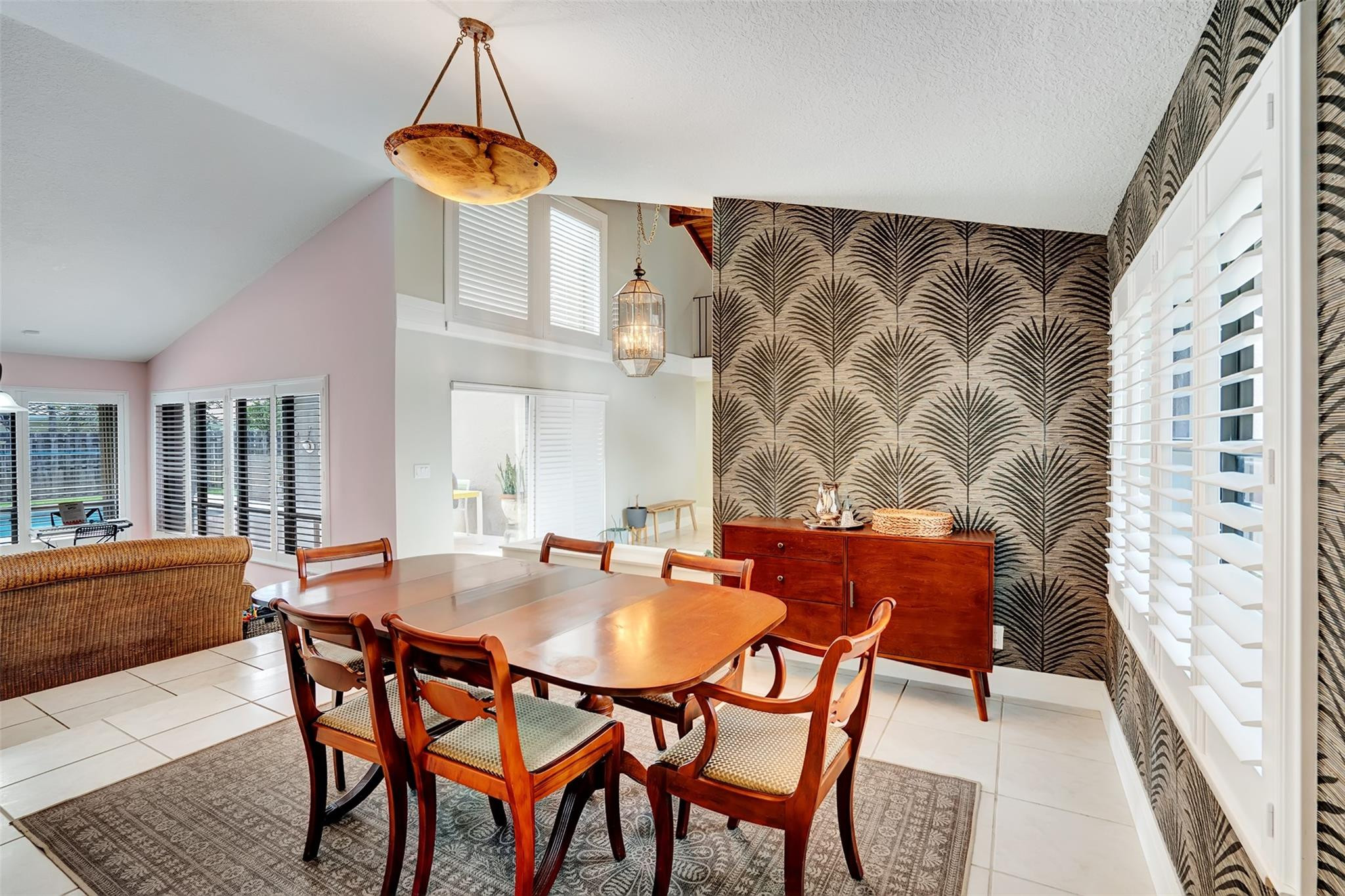 OAK WOOD - Residential