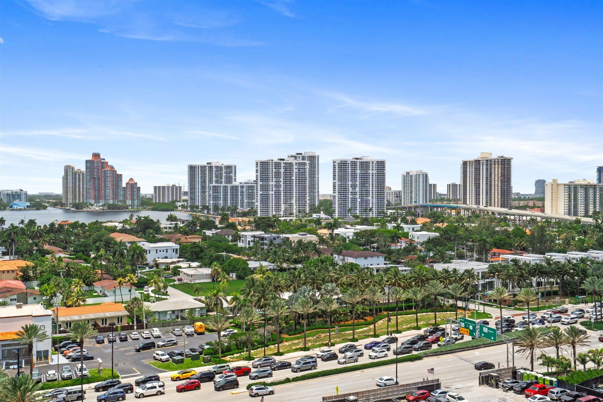 M RESORT RESIDENCES CONDO - Residential
