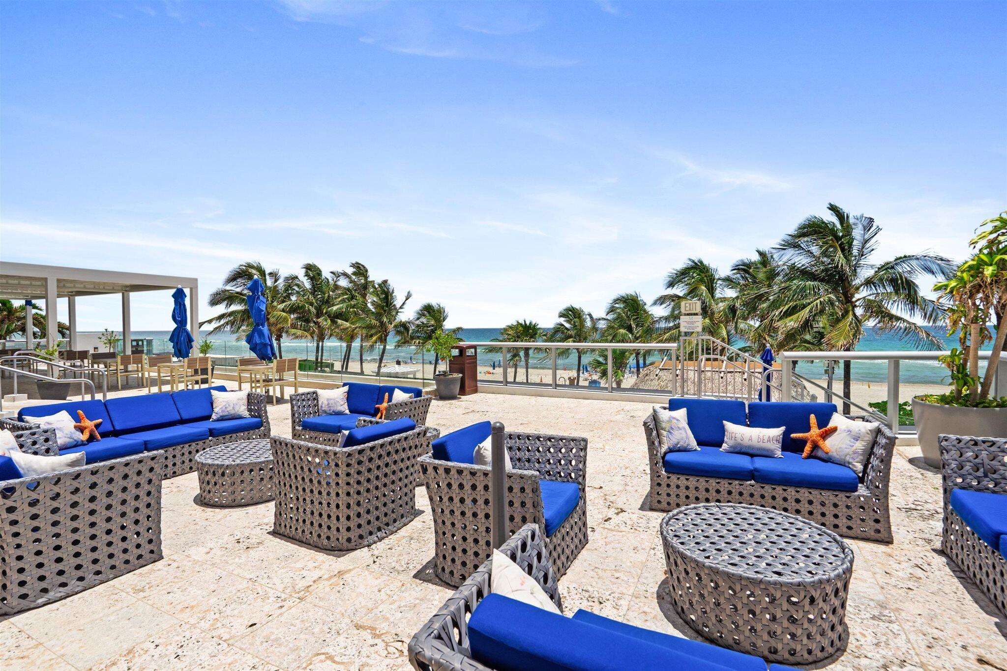 M RESORT RESIDENCES CONDO - Residential