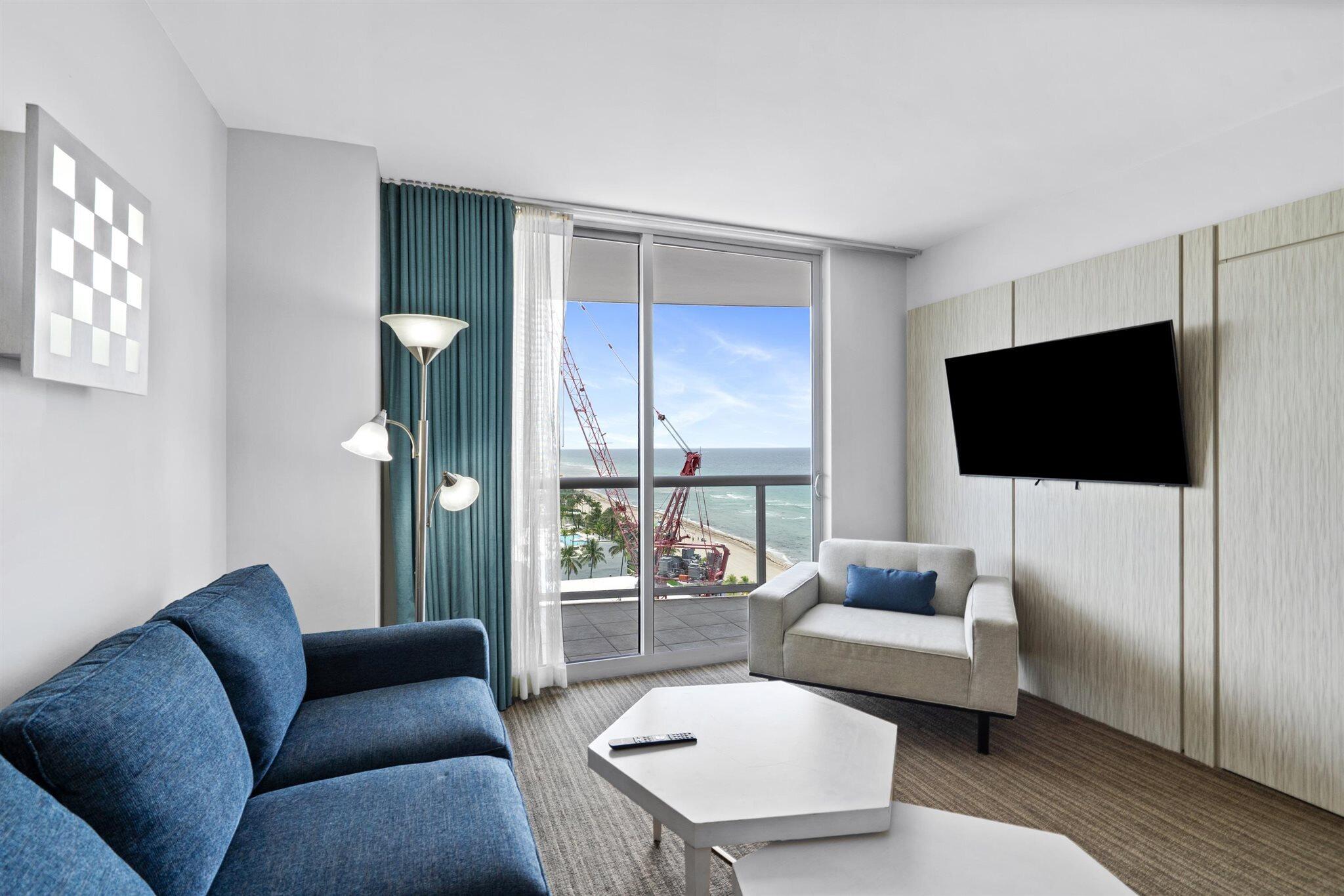 M RESORT RESIDENCES CONDO - Residential