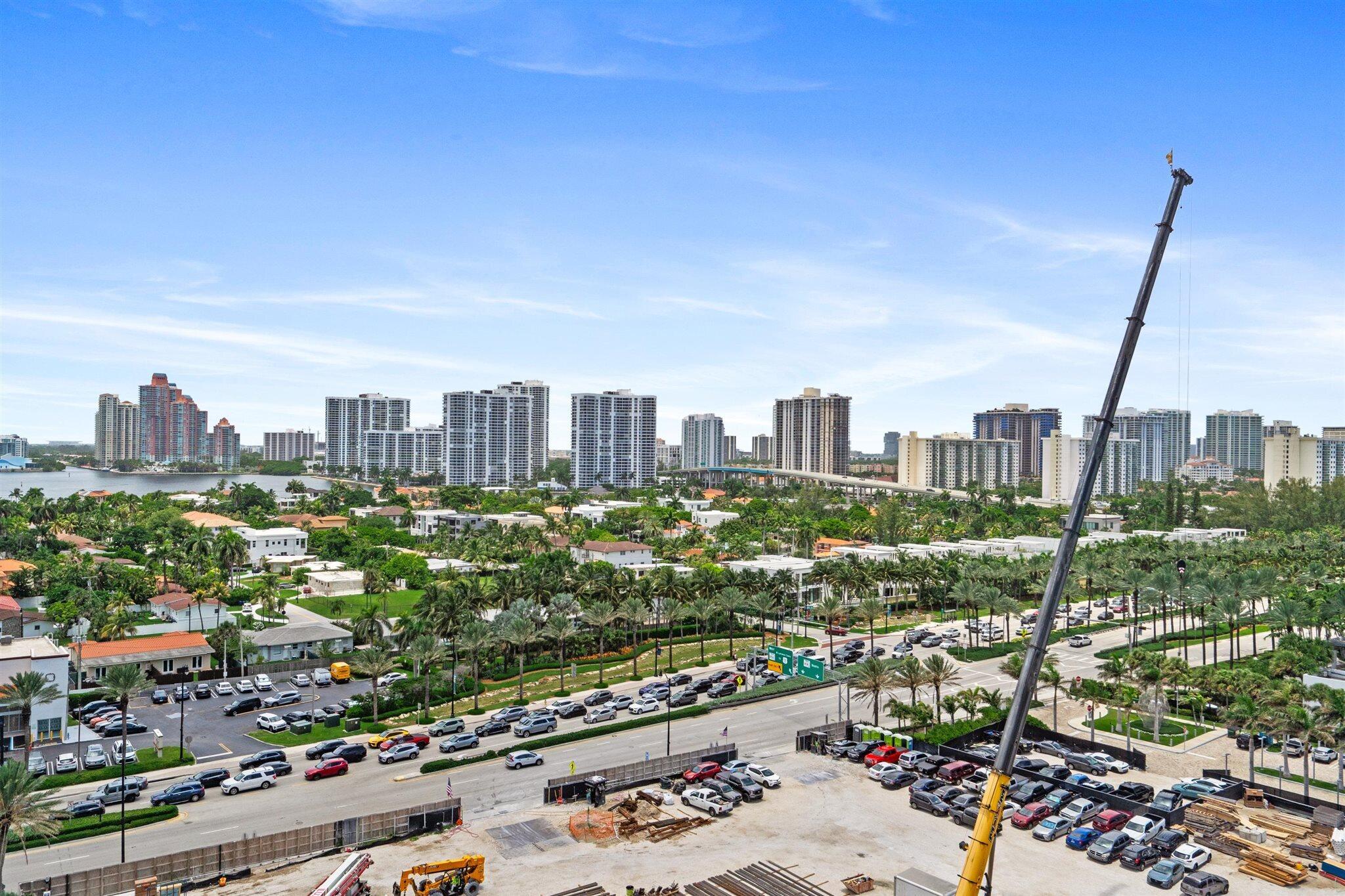 M RESORT RESIDENCES CONDO - Residential