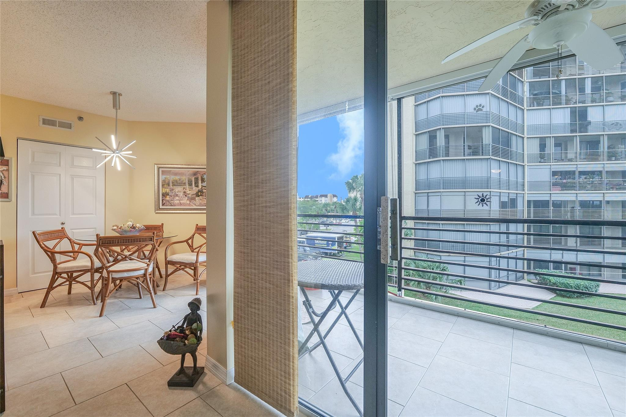 ENVIRON TOWERS - Residential