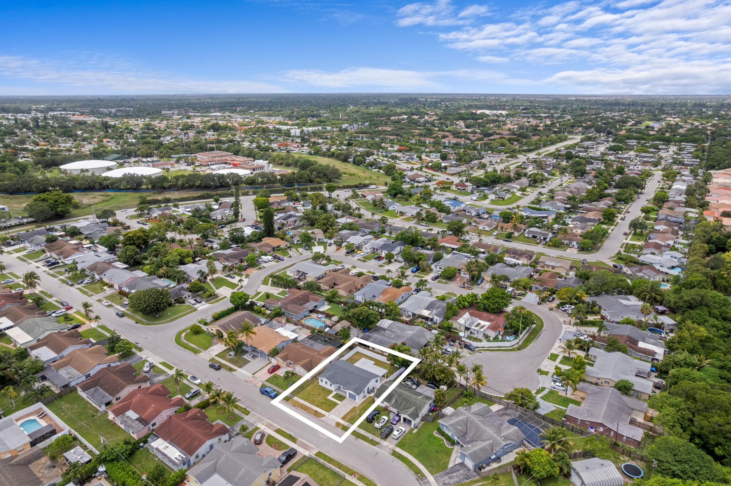 SANDALFOOT COVE SEC 5 - Residential