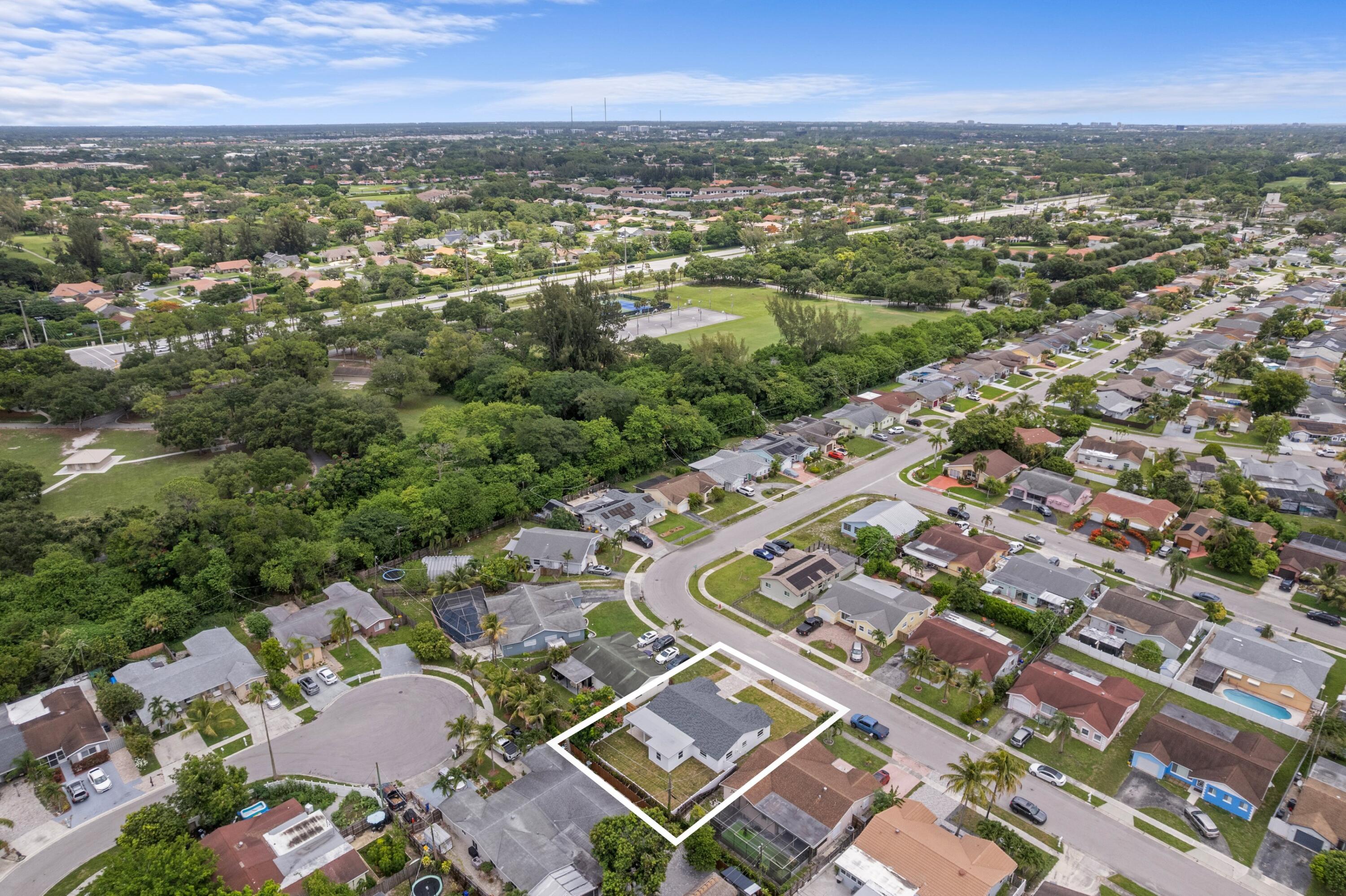 SANDALFOOT COVE SEC 5 - Residential