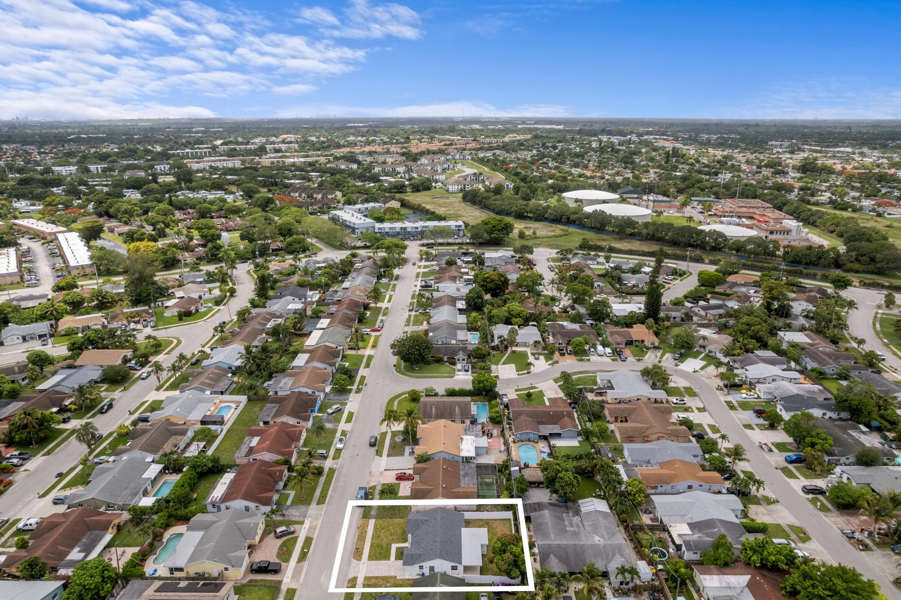 SANDALFOOT COVE SEC 5 - Residential