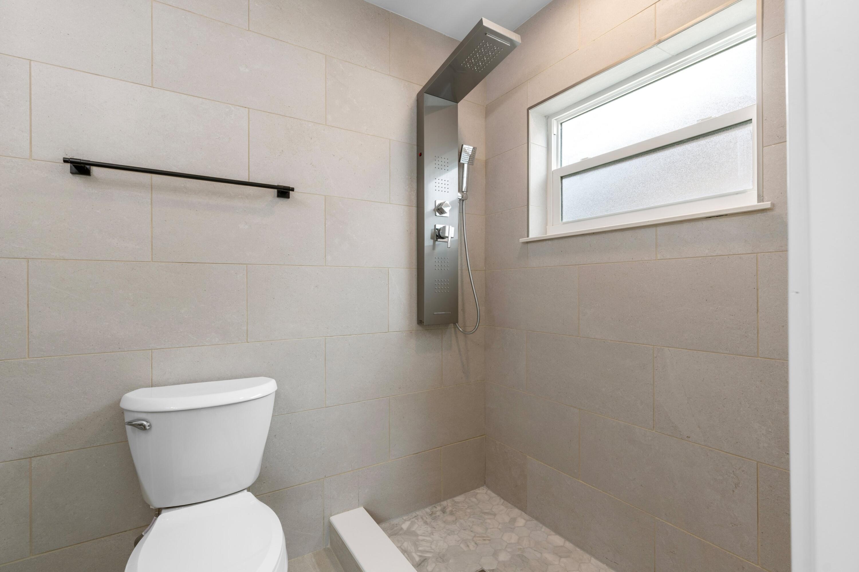 SANDALFOOT COVE SEC 5 - Residential