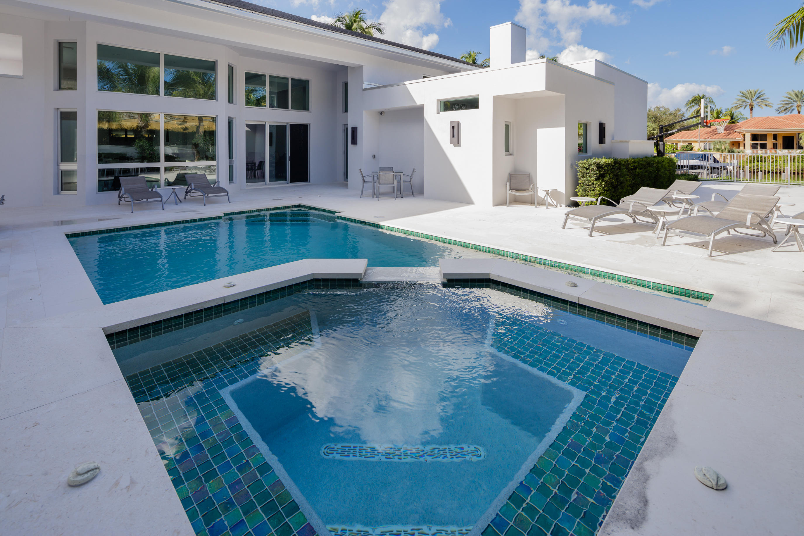 Admirals Cove - Residential