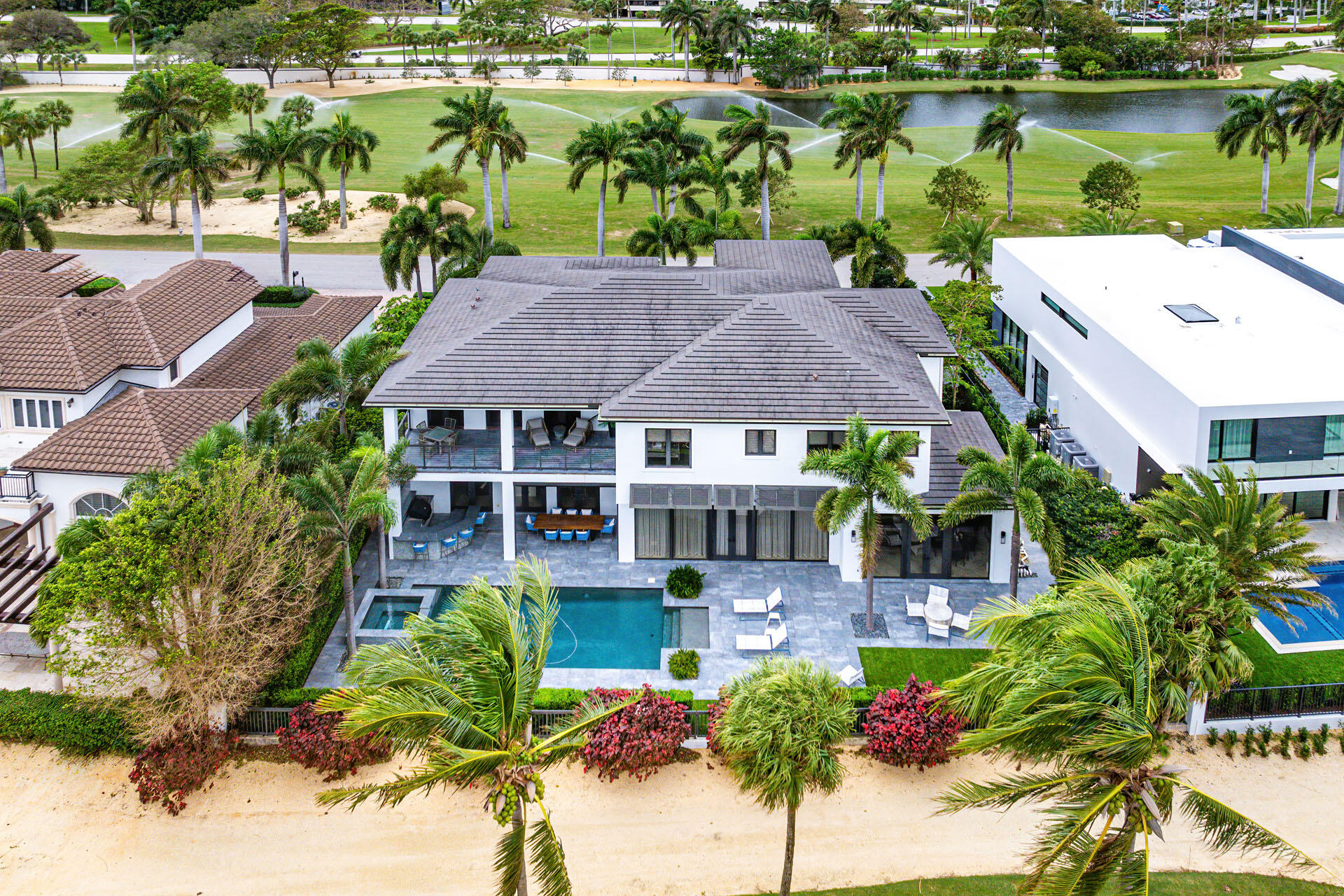 ROYAL PALM YACHT & COUNTRY CLUB - Residential