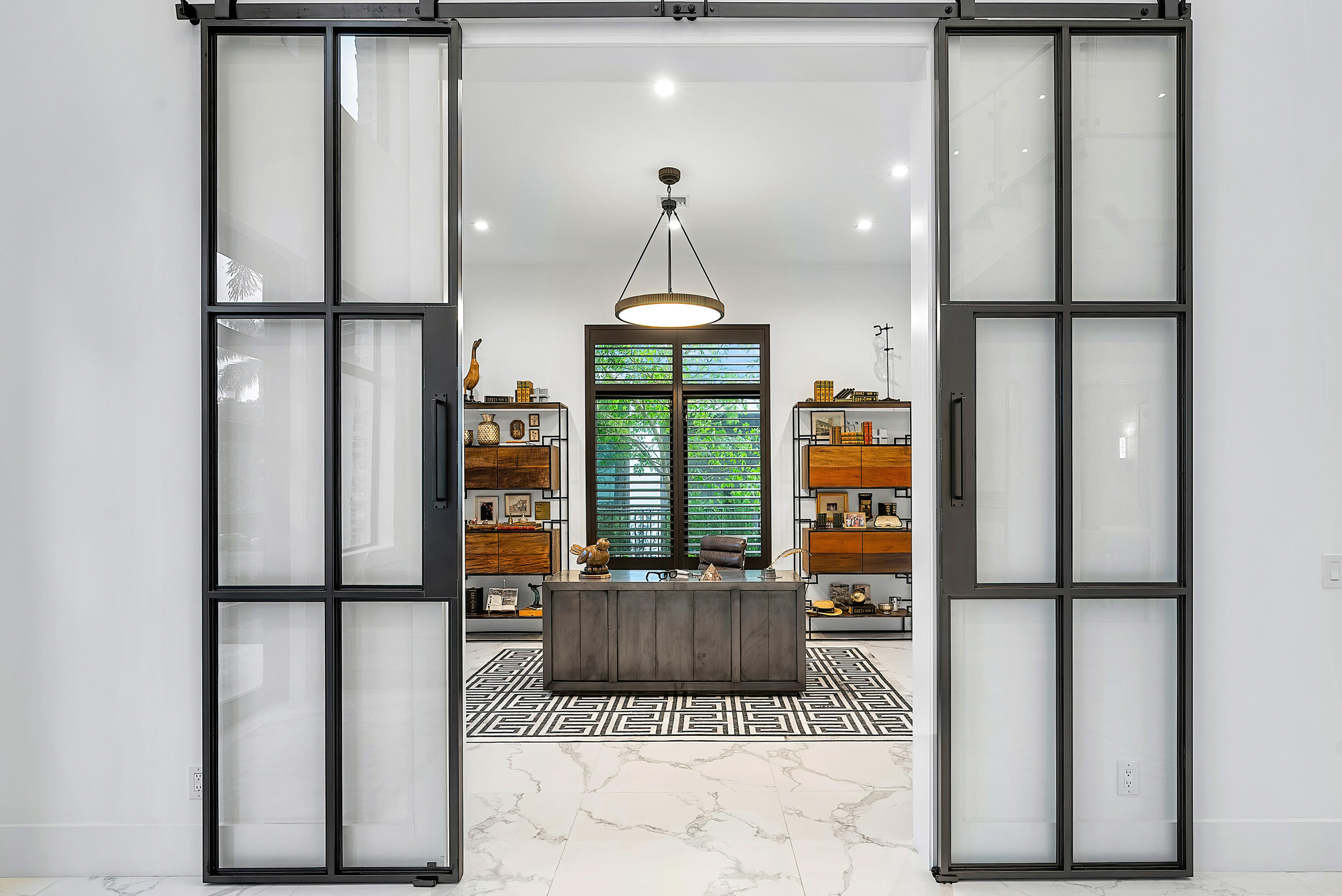 ROYAL PALM YACHT & COUNTRY CLUB - Residential
