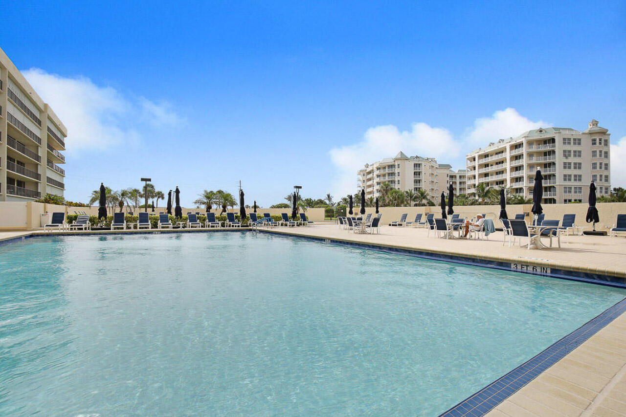 OCEANCREST CONDO APTS - Residential Lease