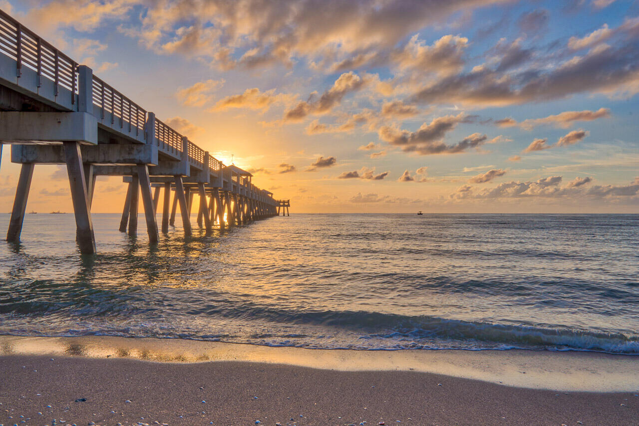 OCEANCREST CONDO APTS - Residential Lease