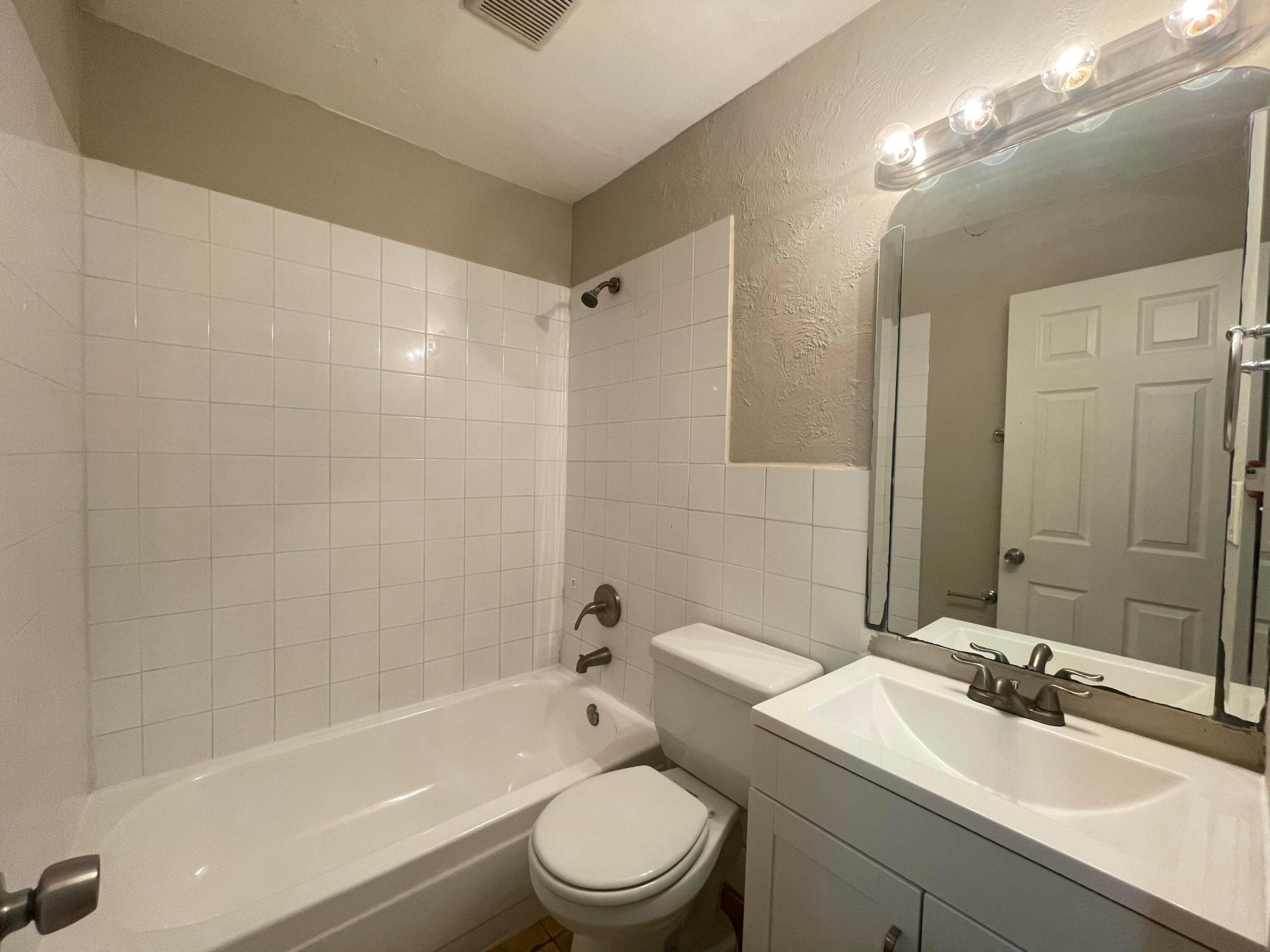 North Lauderdale Village - Residential