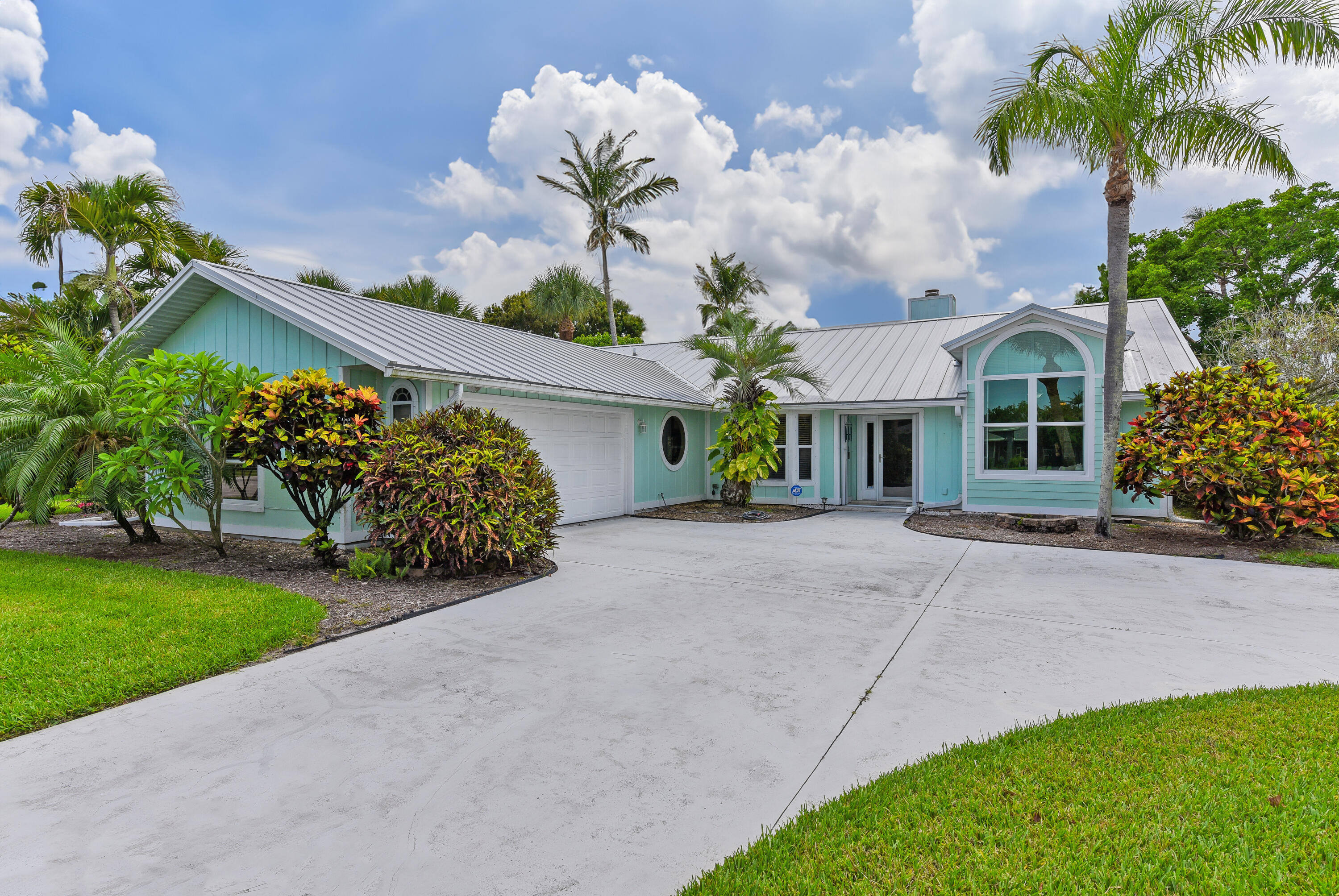 RAINBOW COVE - Residential