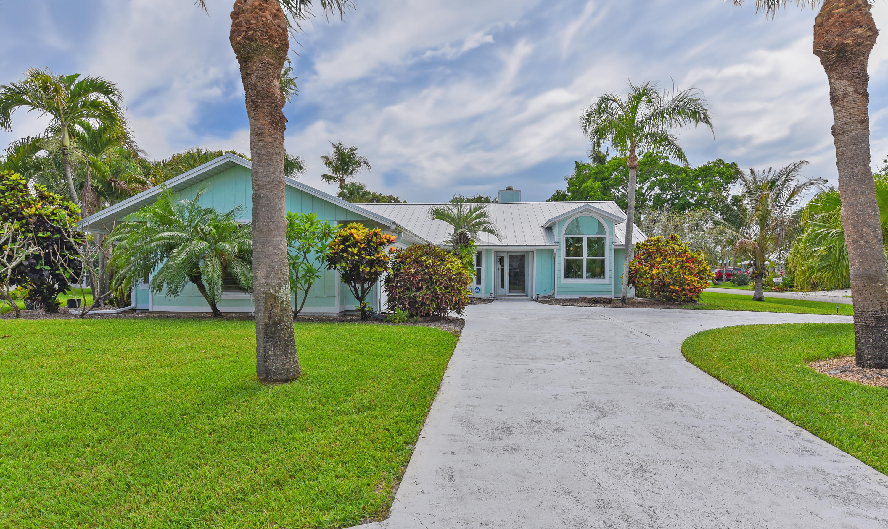 RAINBOW COVE - Residential