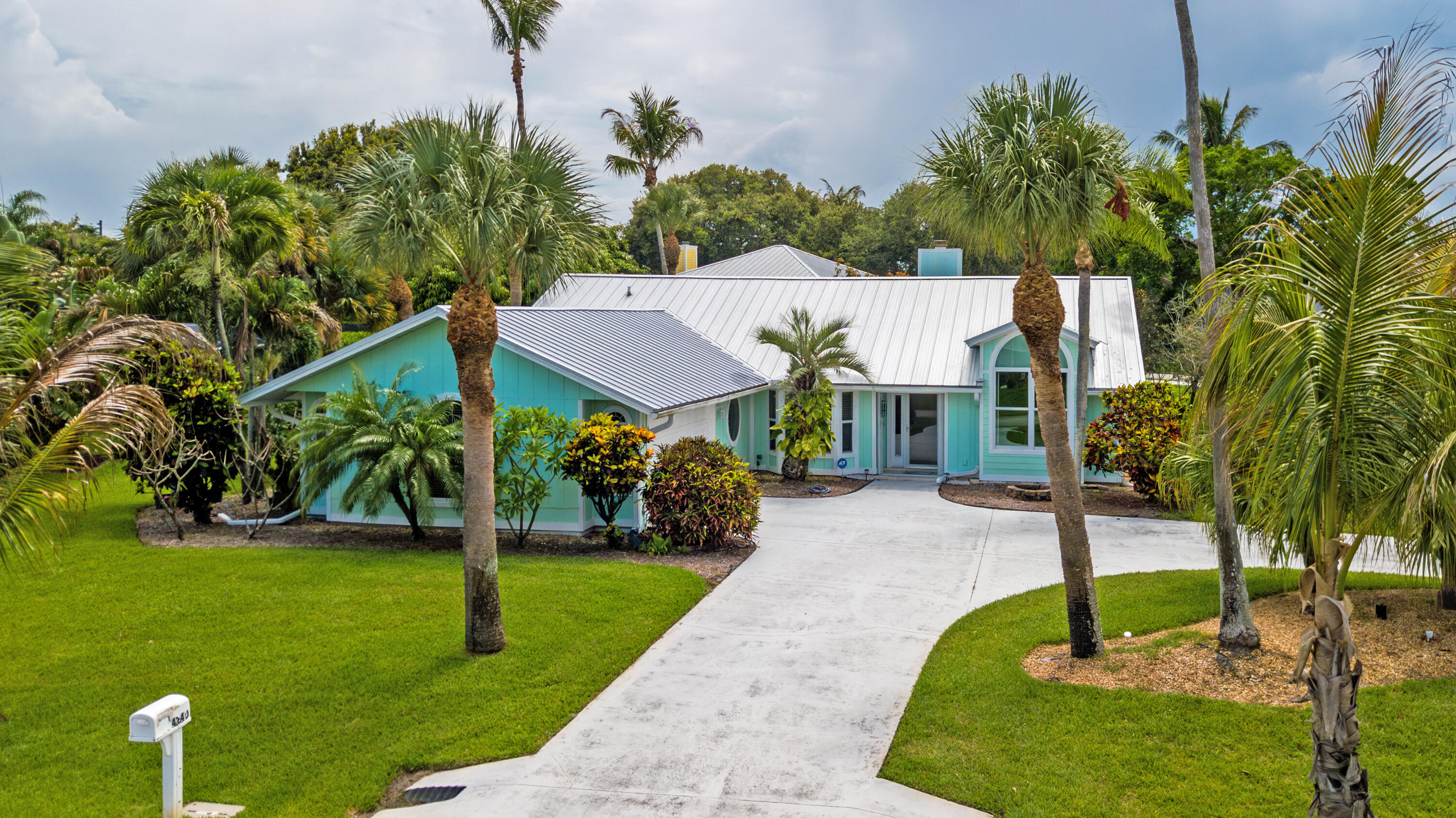 RAINBOW COVE - Residential