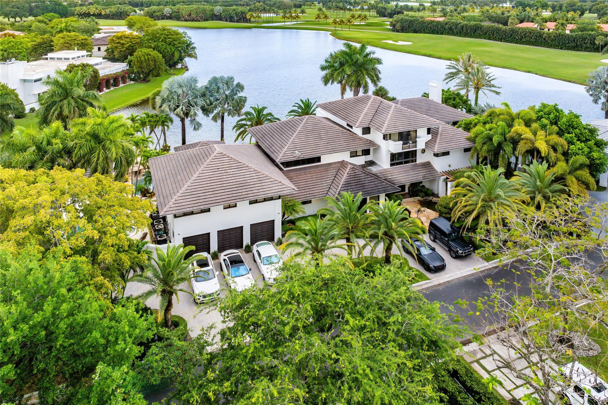 Doral Estates - Residential