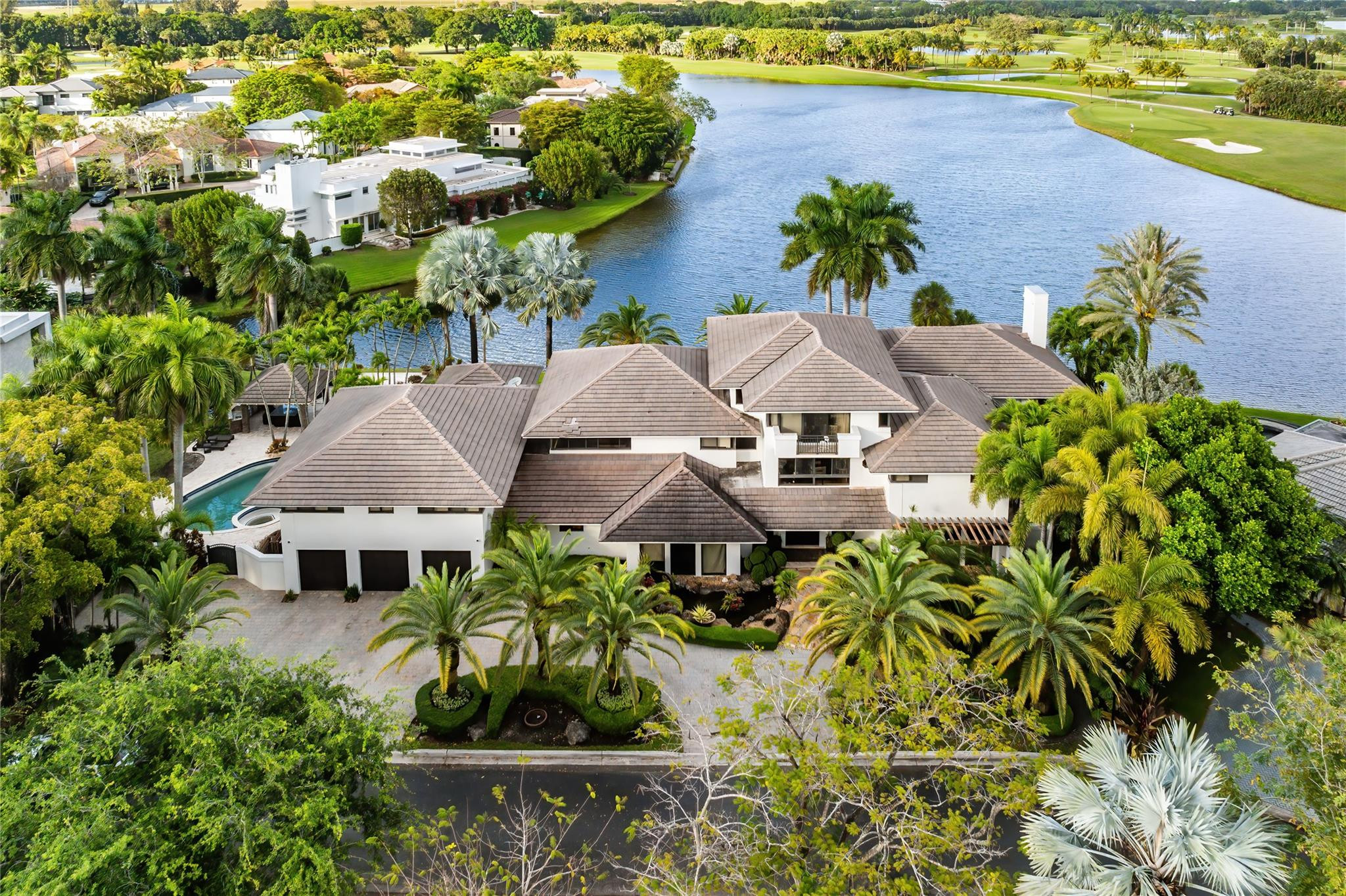 Doral Estates - Residential