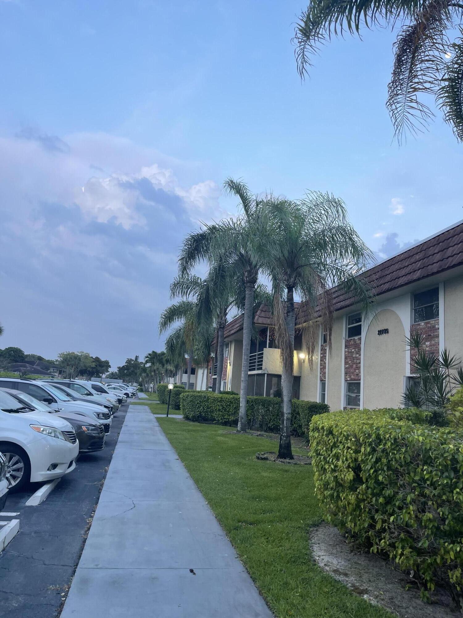 EDGEWOOD CONDOS - Residential Lease
